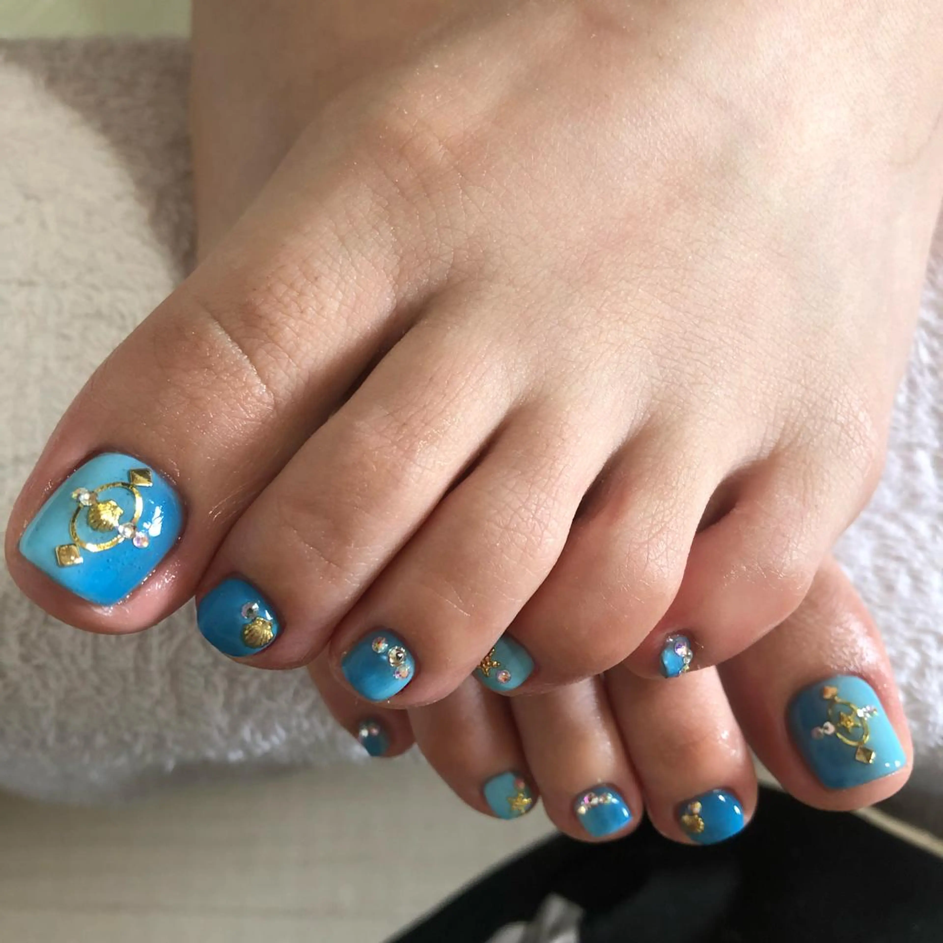 ネイル 口コミ5.0 Mizuki.aのネイルデザイン