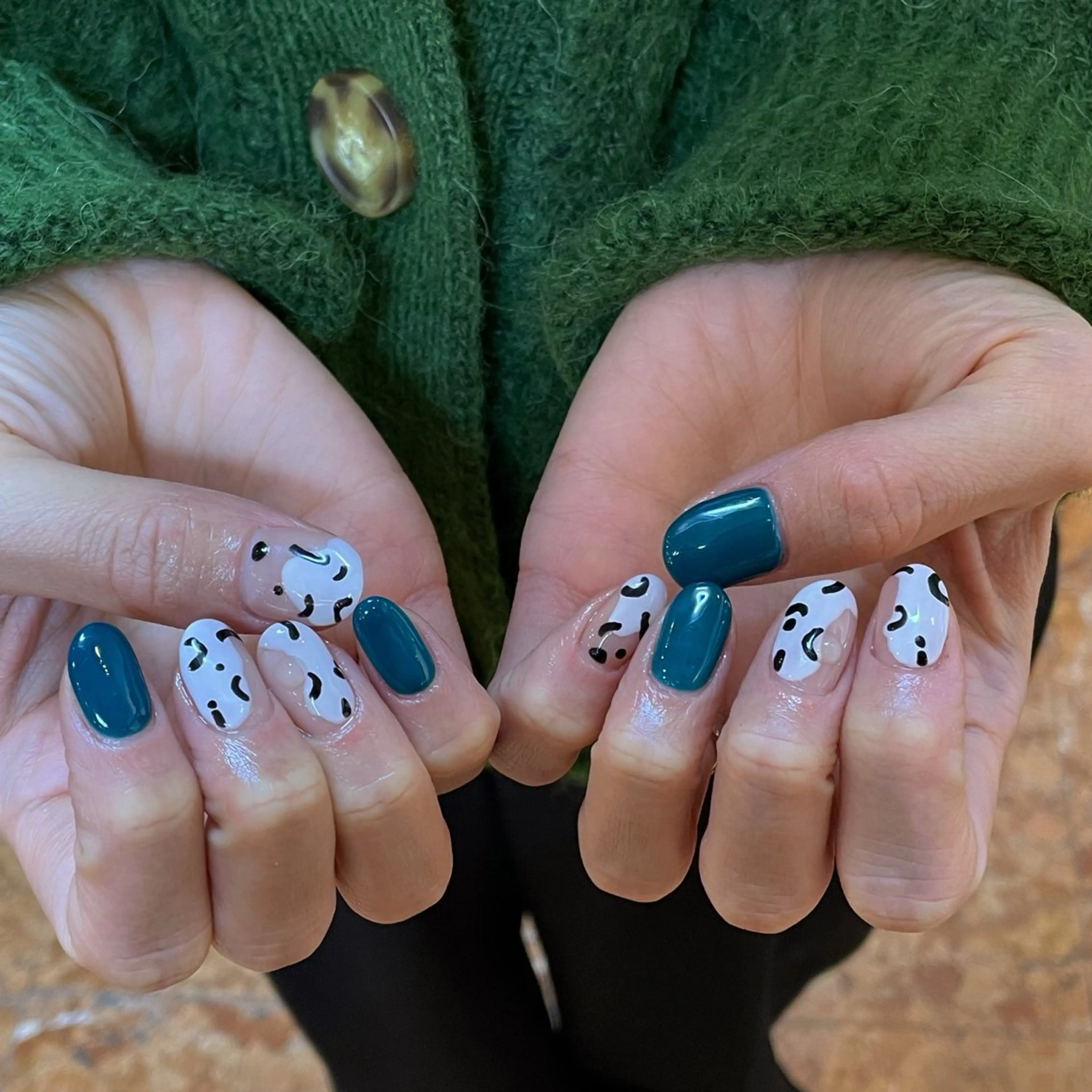 ネイル 持ち込み k. mioのネイルデザイン