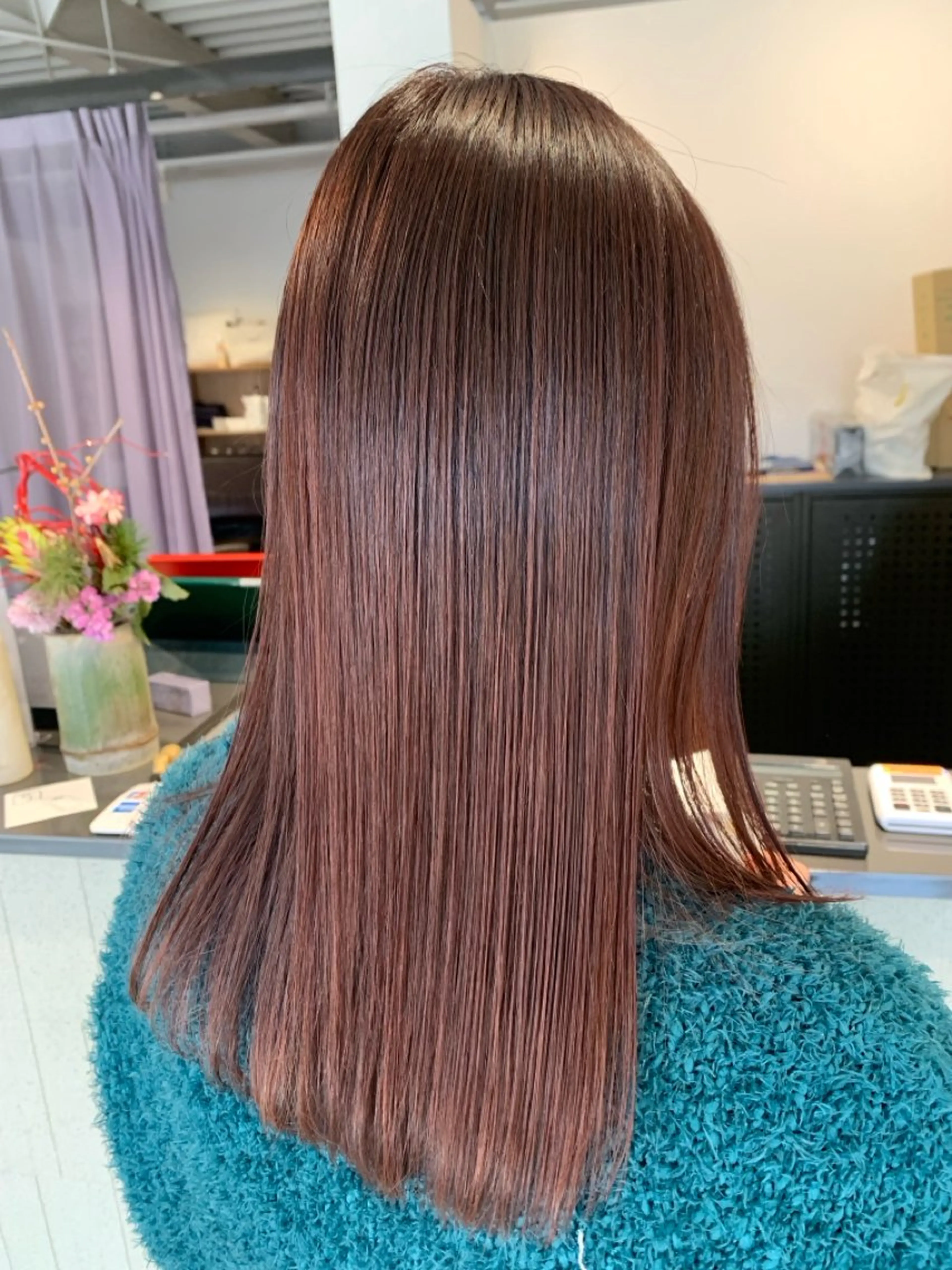 カラー 園田 朱理のヘアスタイル