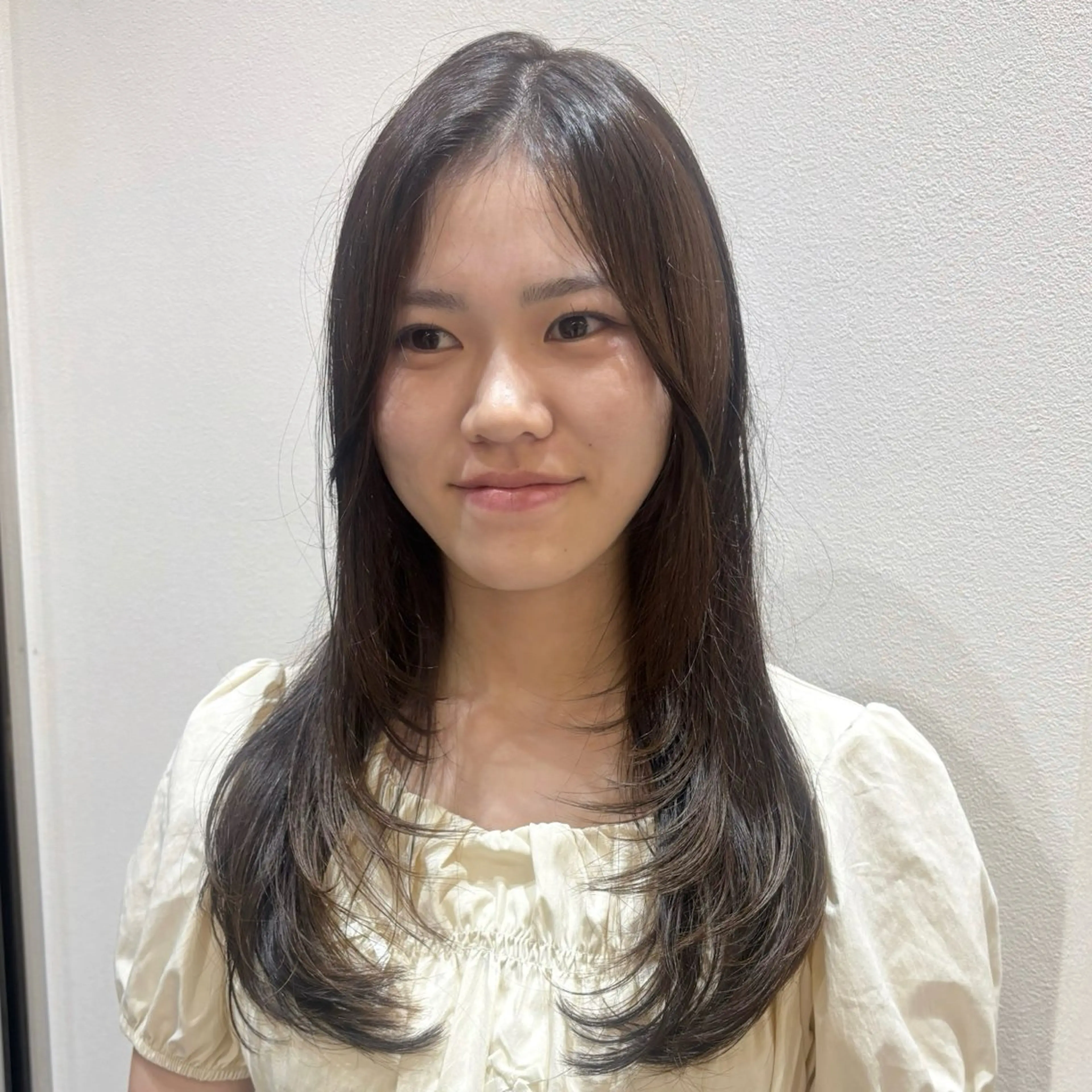 ロング レイヤーカット fuyuna レイヤーカット🖤のヘアスタイル