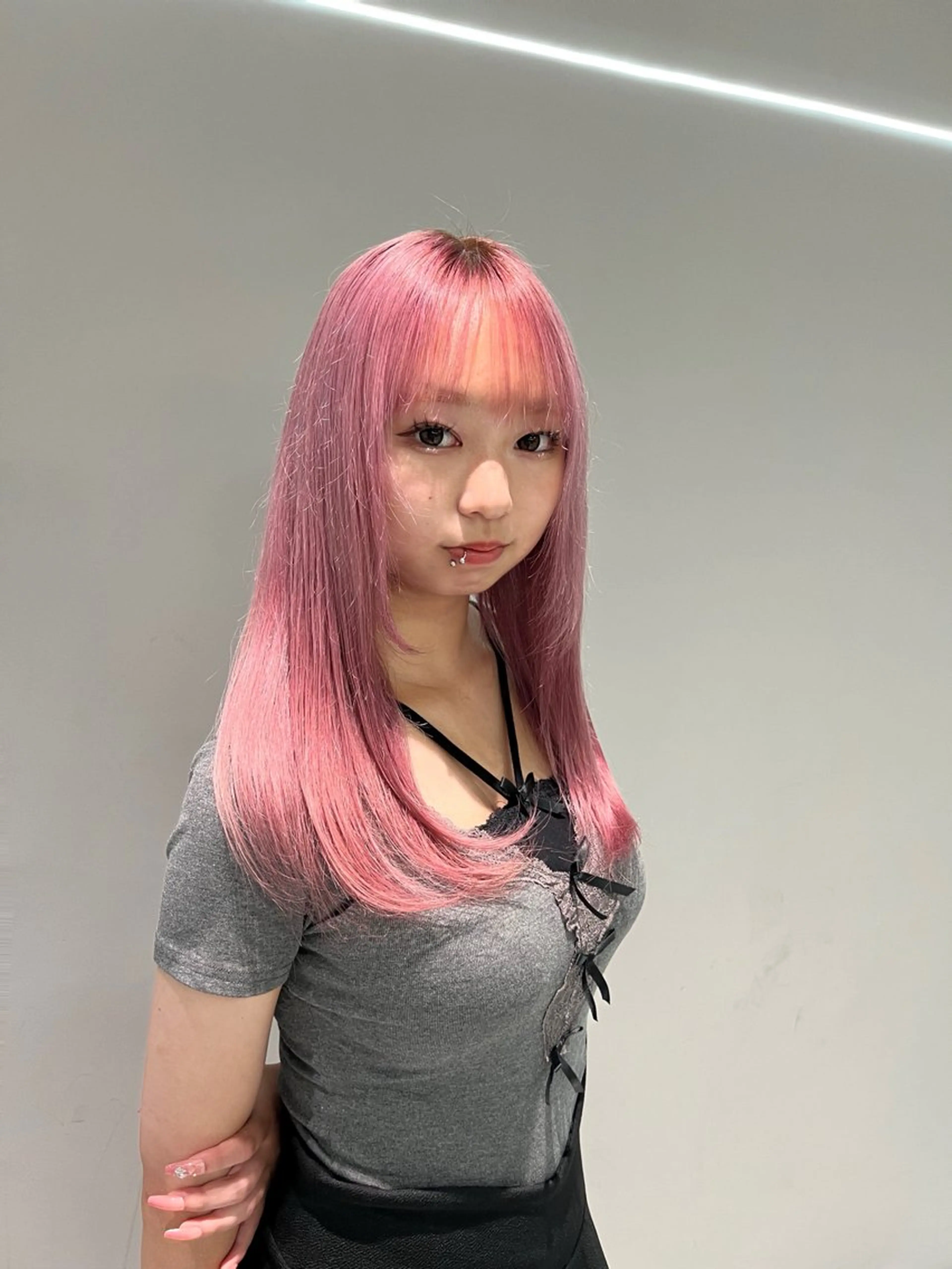 カラー ピンクカラー GEM/ hinanaのヘアスタイル