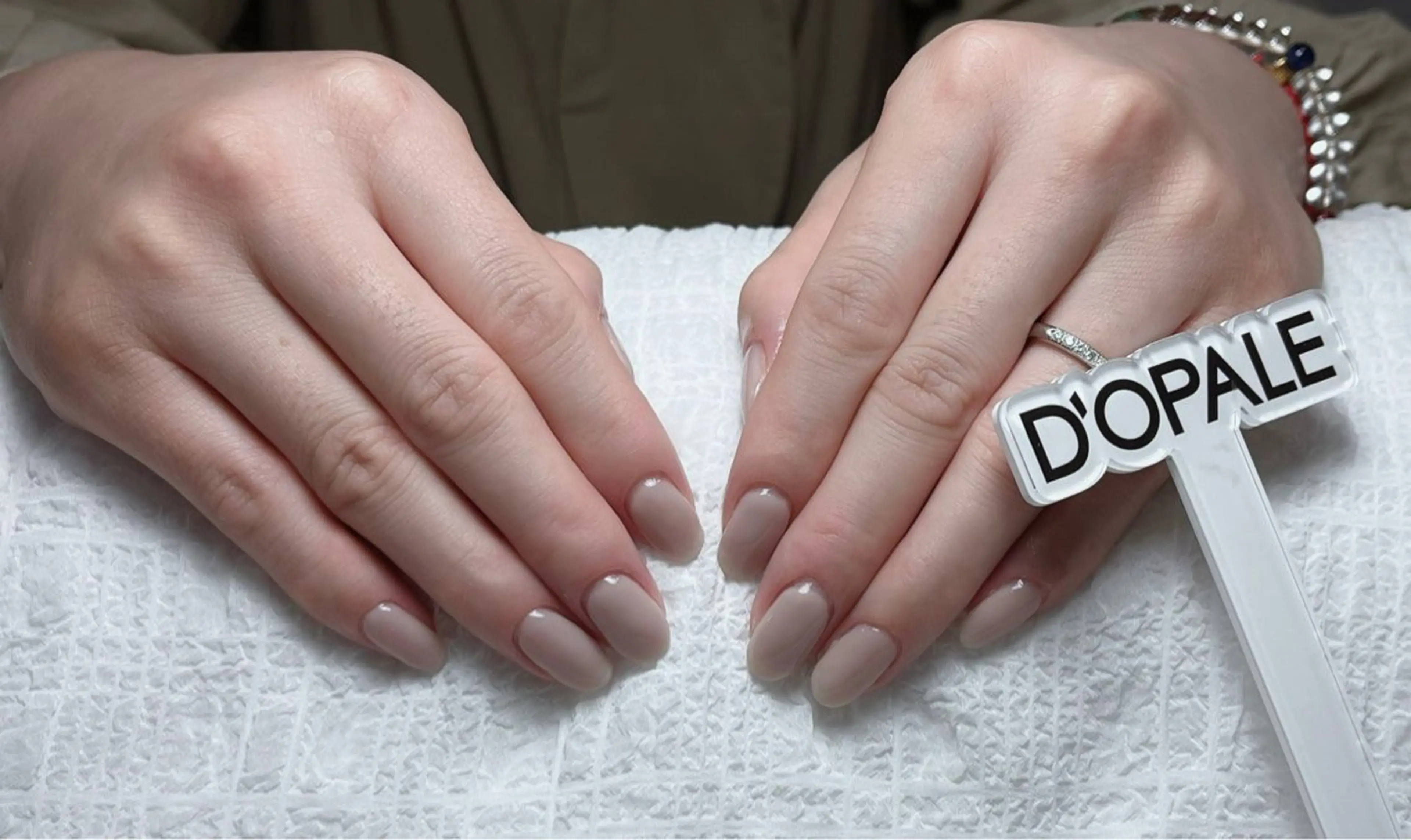 ネイル ハンドネイル ドパルネイル 上野店サロンのネイルデザイン