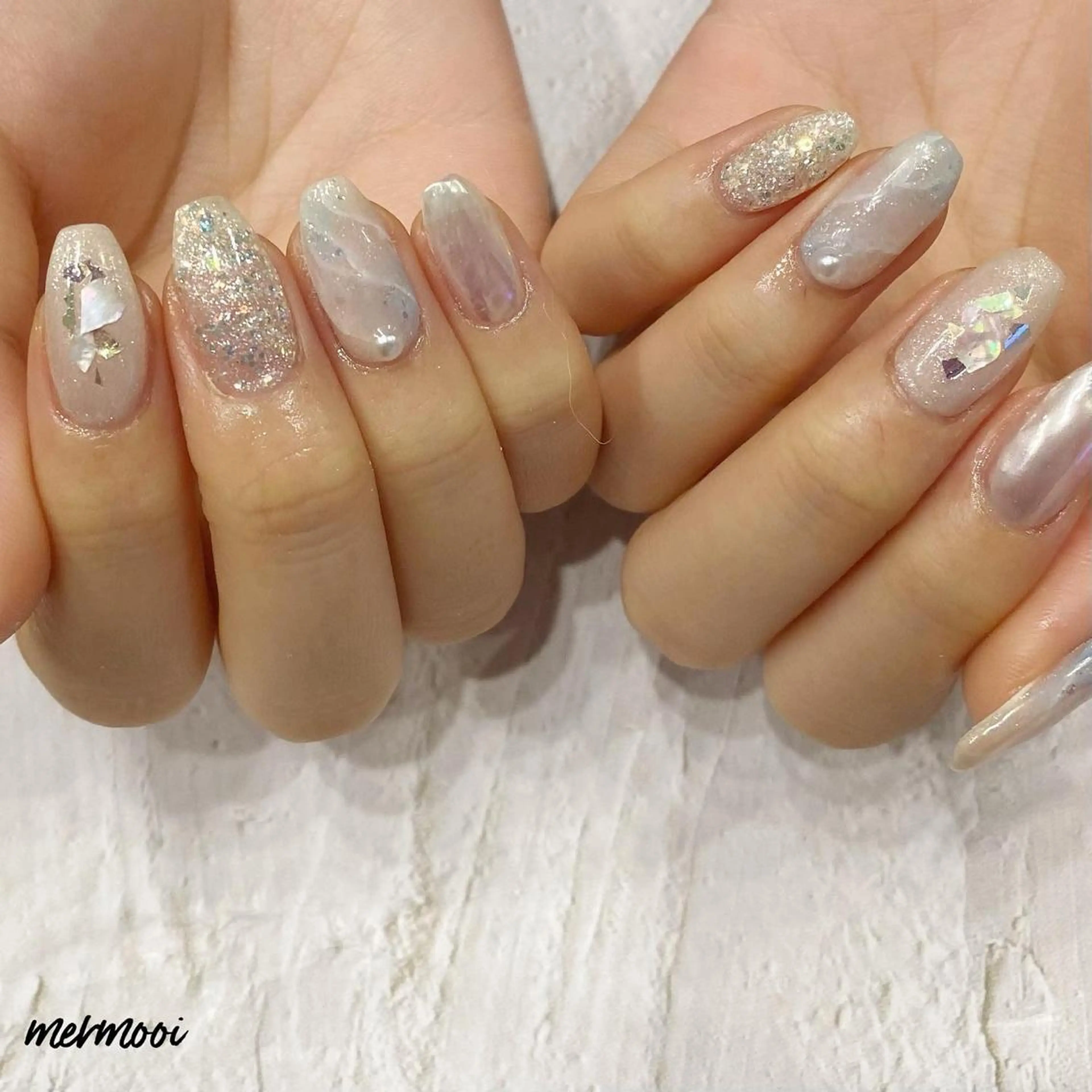 ネイル オーロラネイル キラキラネイル ロングネイル 大理石ネイル(マーブル) ニュアンスネイル melumooi nailのネイルデザイン