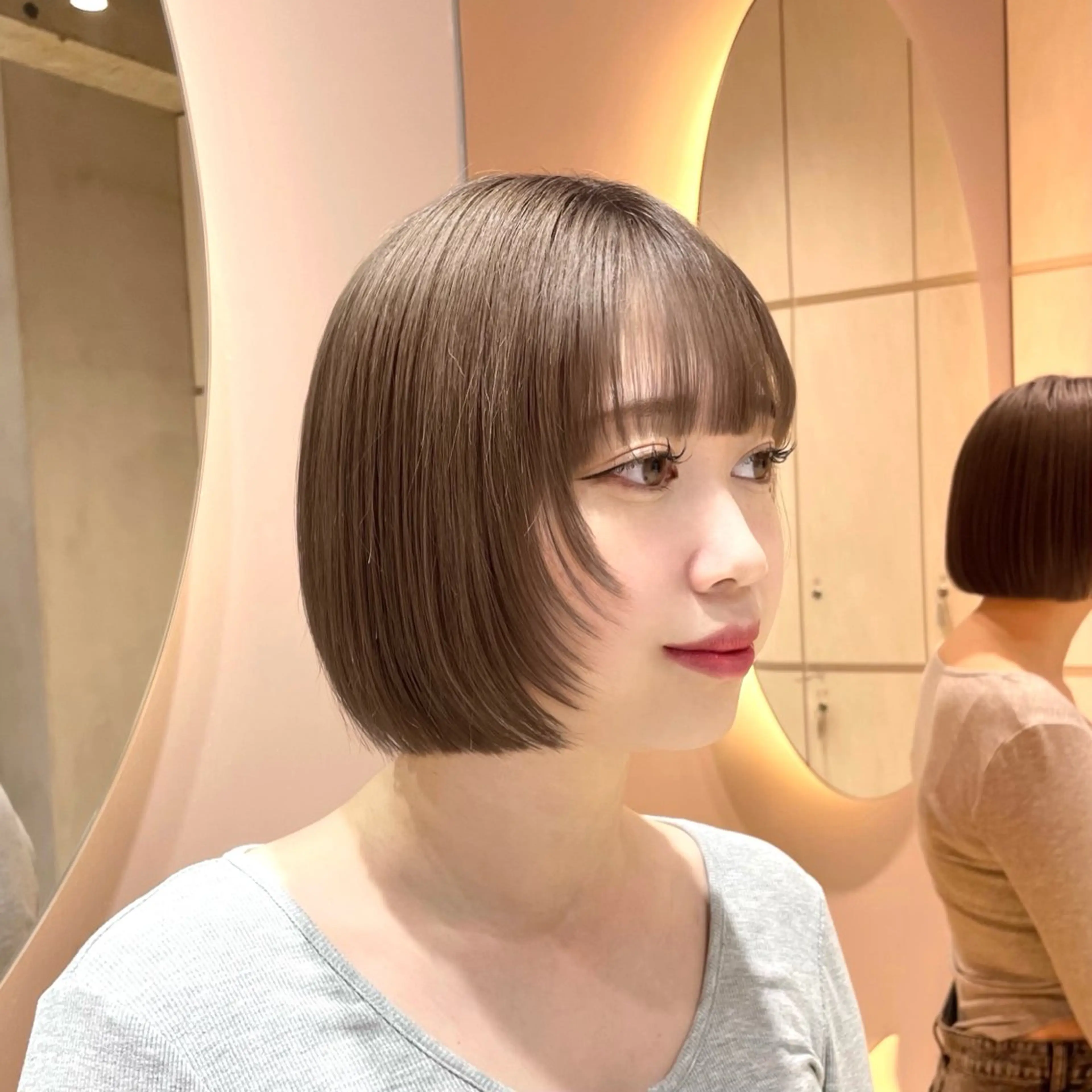 ショート 大宮🤍縮毛矯正 レイヤー🪽なるのヘアスタイル