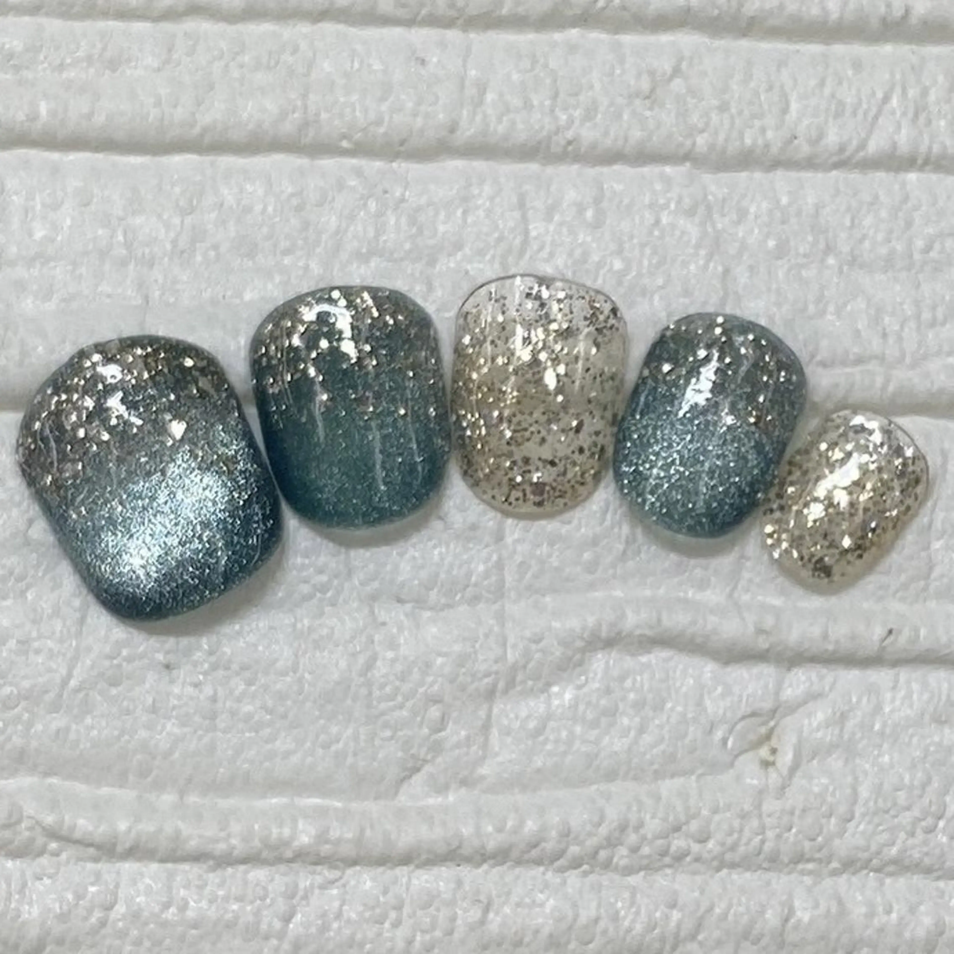 ネイル Nail salon Honey Beeのネイルデザイン