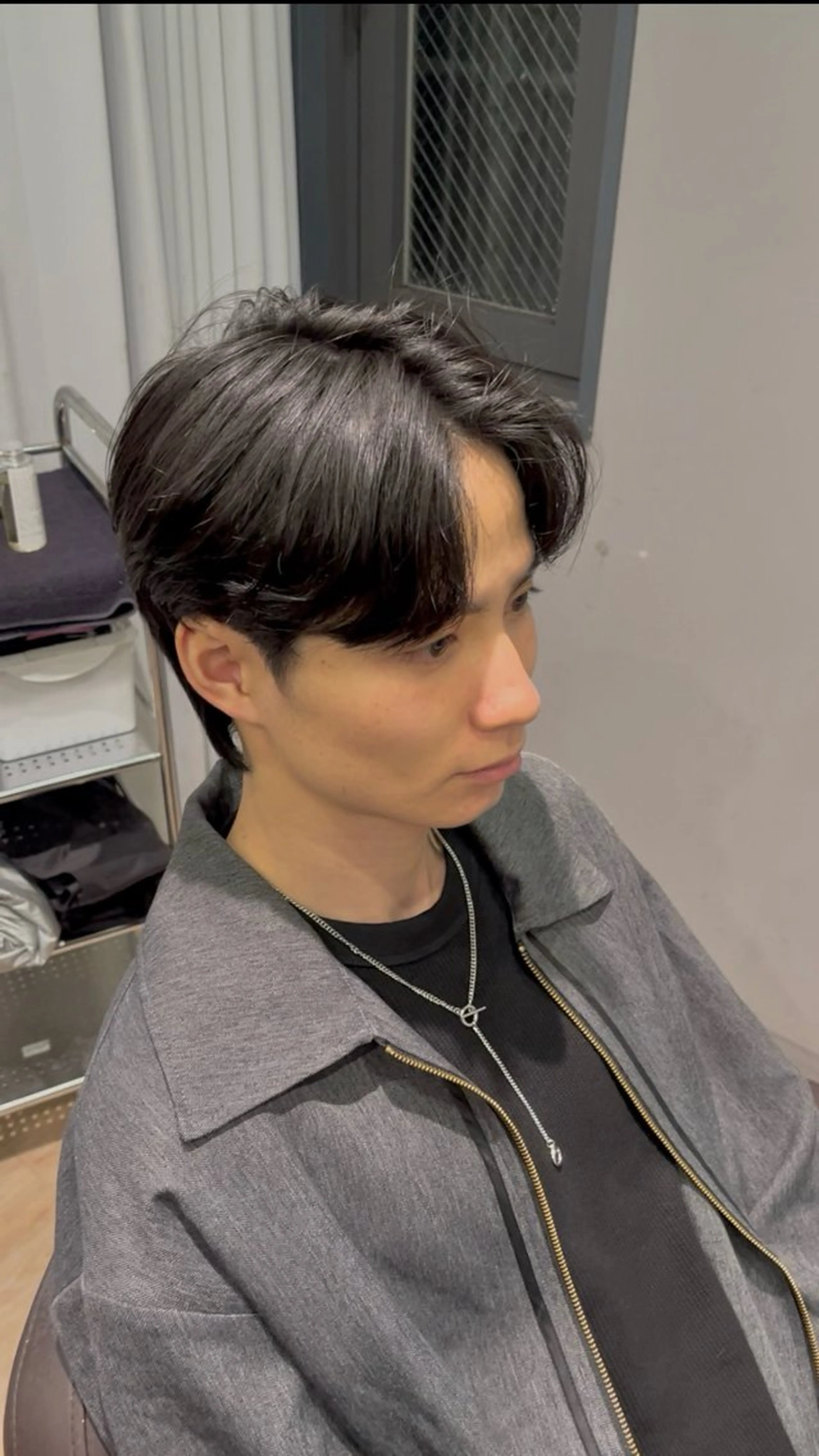 パーマ mioメンズ縮毛矯正 ／メンズカット／眉毛のヘアスタイル