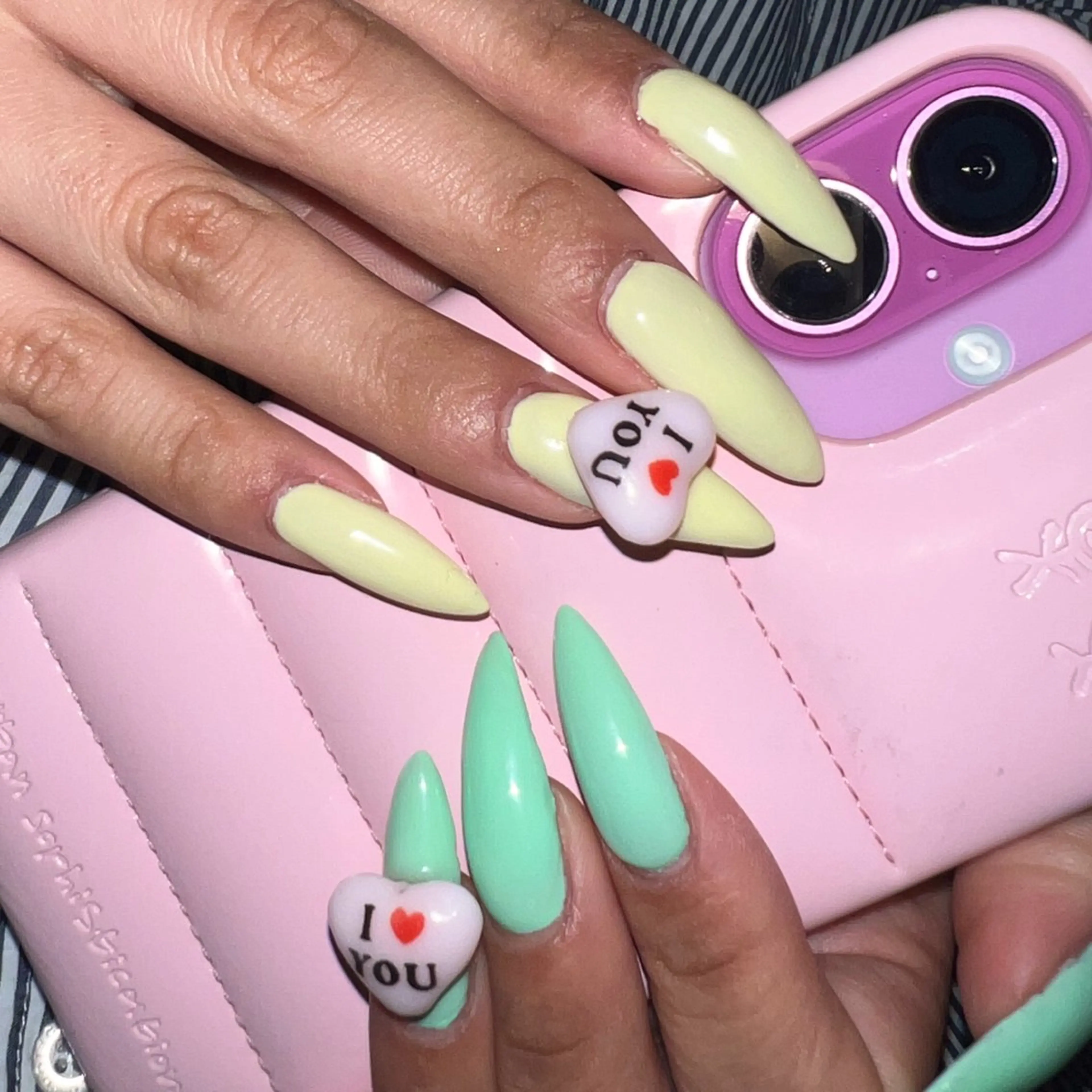 ネイル yuria 🎀海外ネイル🌺のネイルデザイン