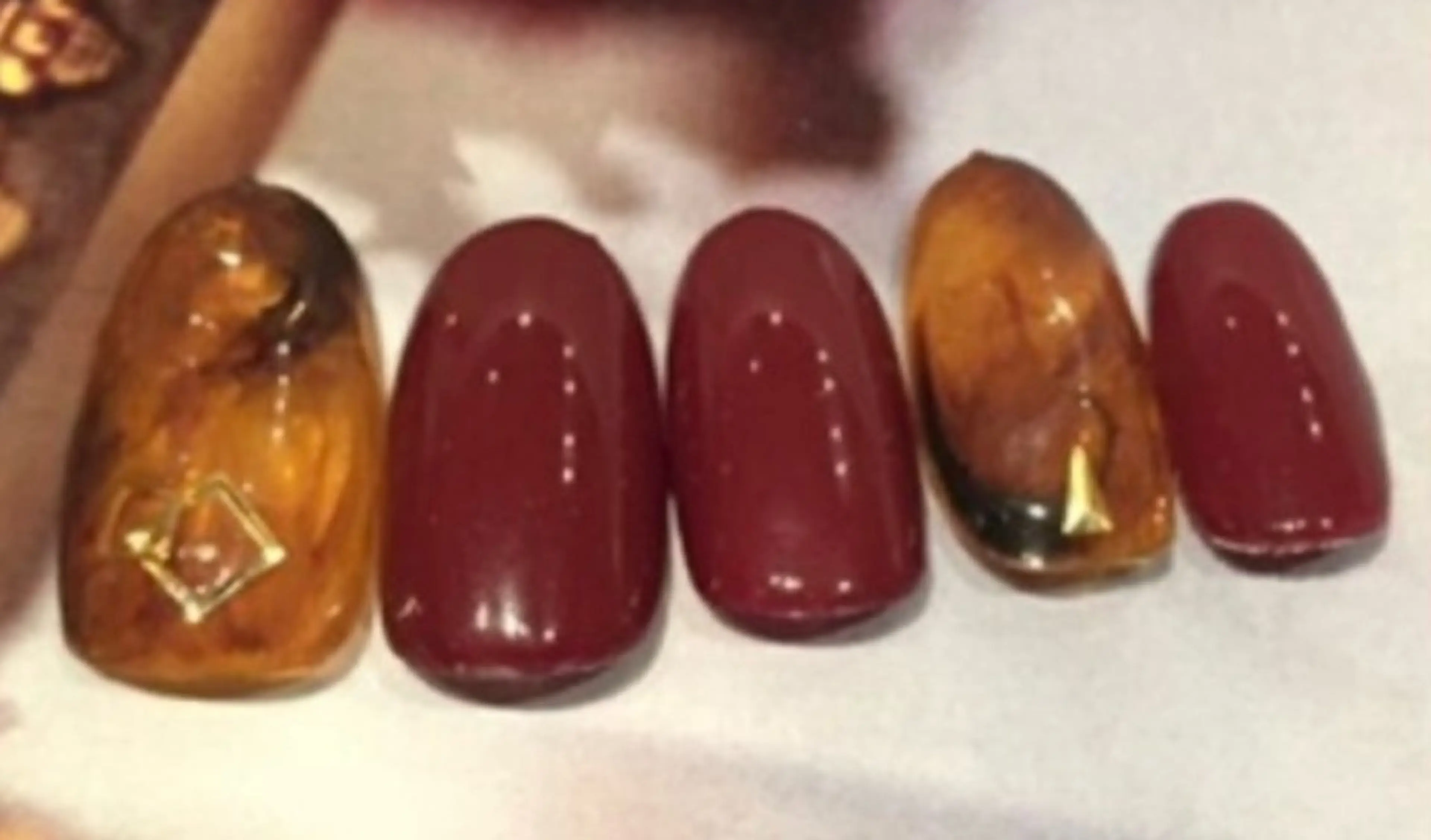 ネイル Nest 岩崎のネイルデザイン