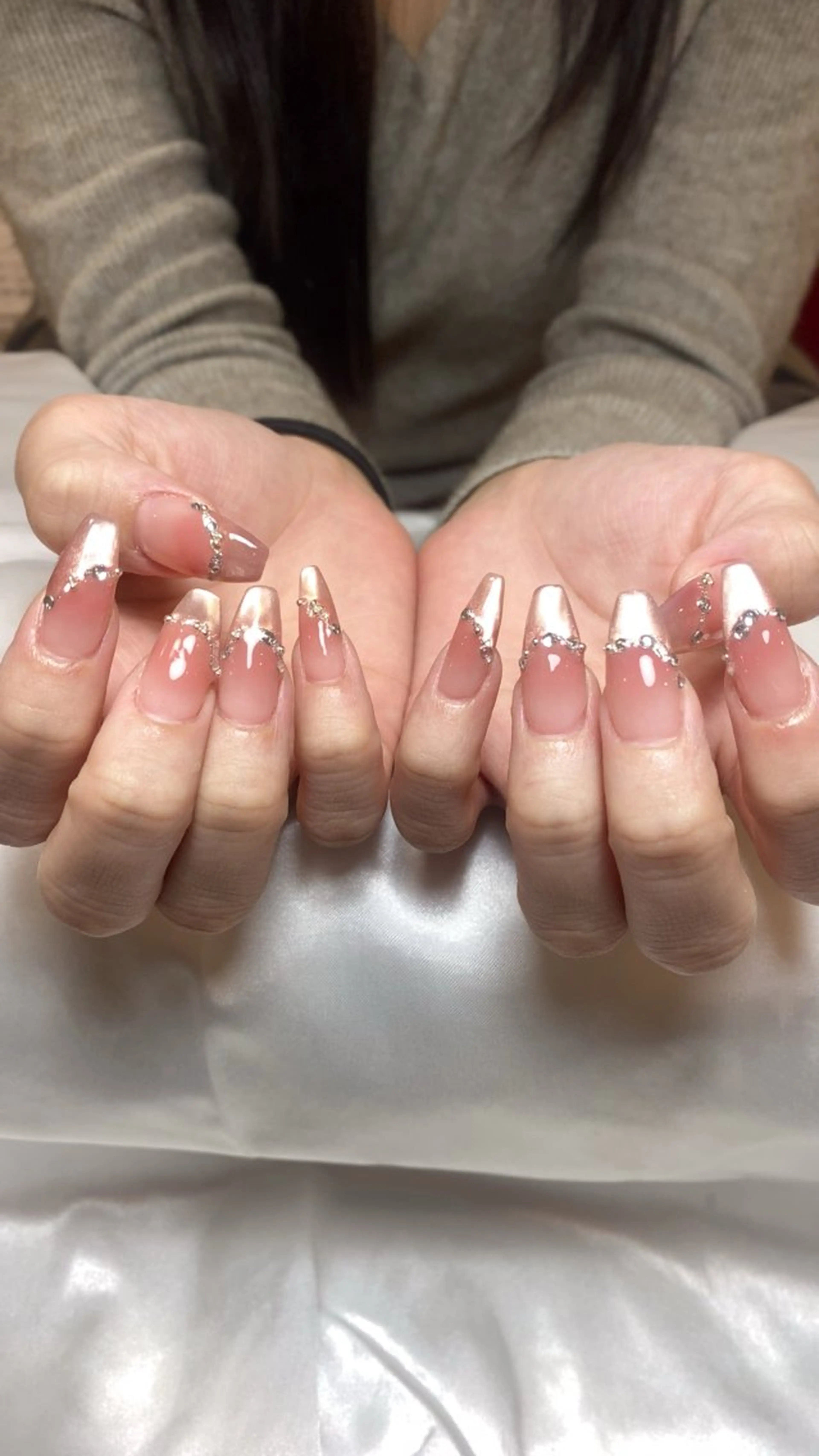 ネイル べっ甲ネイル チークネイル フラッシュネイル フレンチネイル グラデーション ReiNails所属・Nguyen thi Linhのネイルデザイン