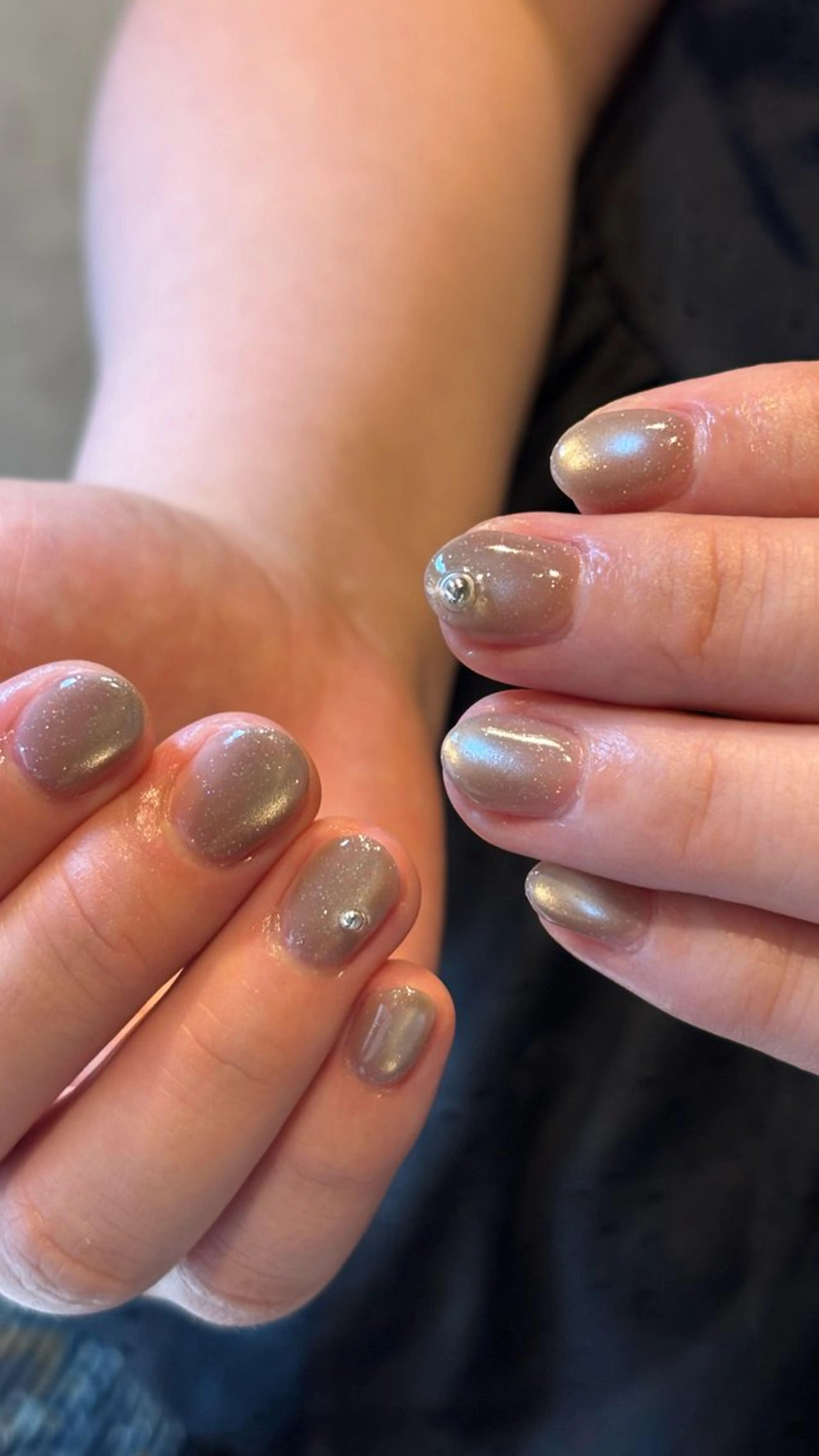ネイル マグネットネイル マグネットワンカラー ワンカラーネイル シンプルネイル Umi Nail /Akariのネイルデザイン
