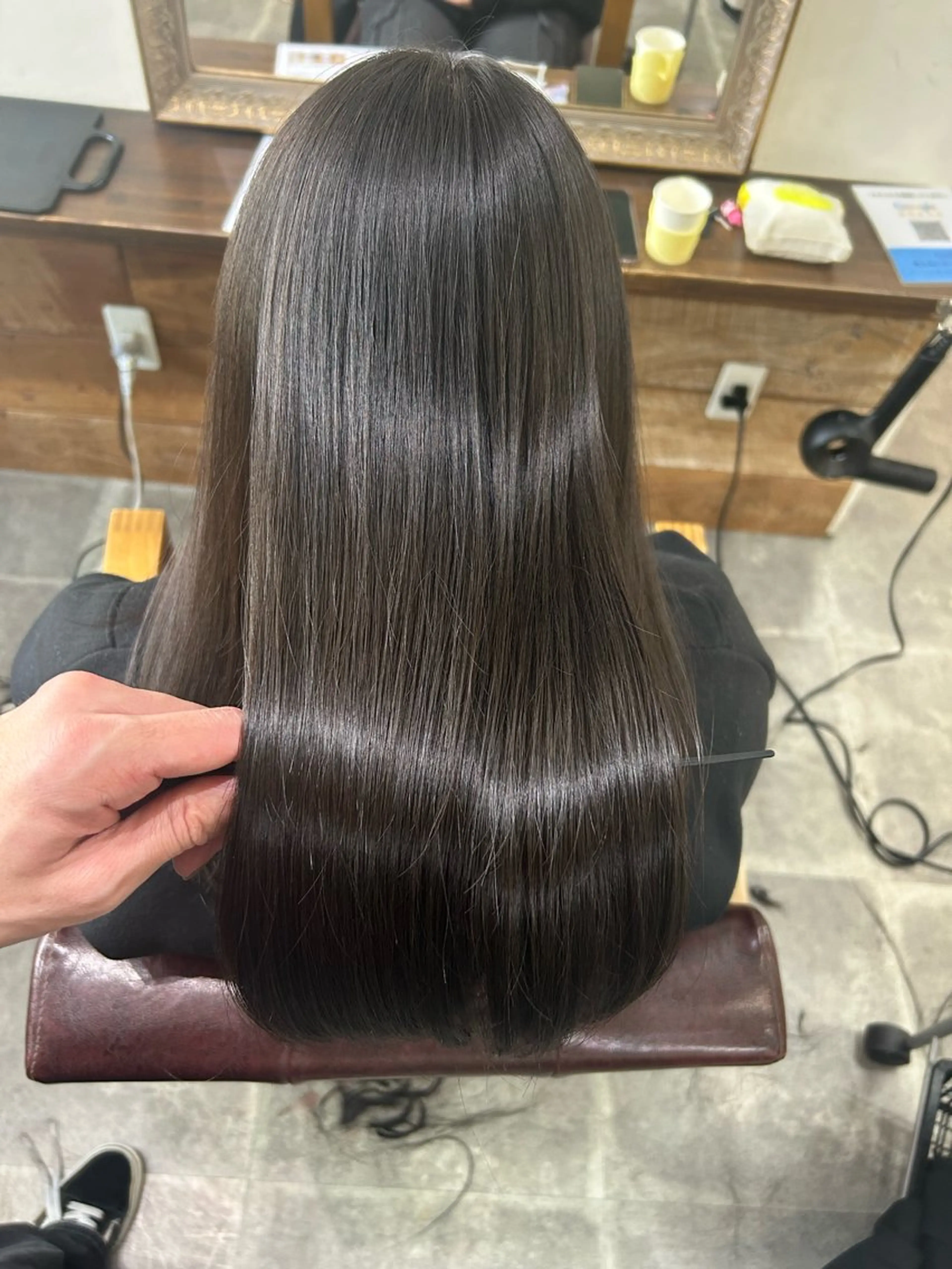 セミロング カラー 髪質改善 カット トリートメント メンズパーマ 艶髪☆店長☆有馬のヘアスタイル