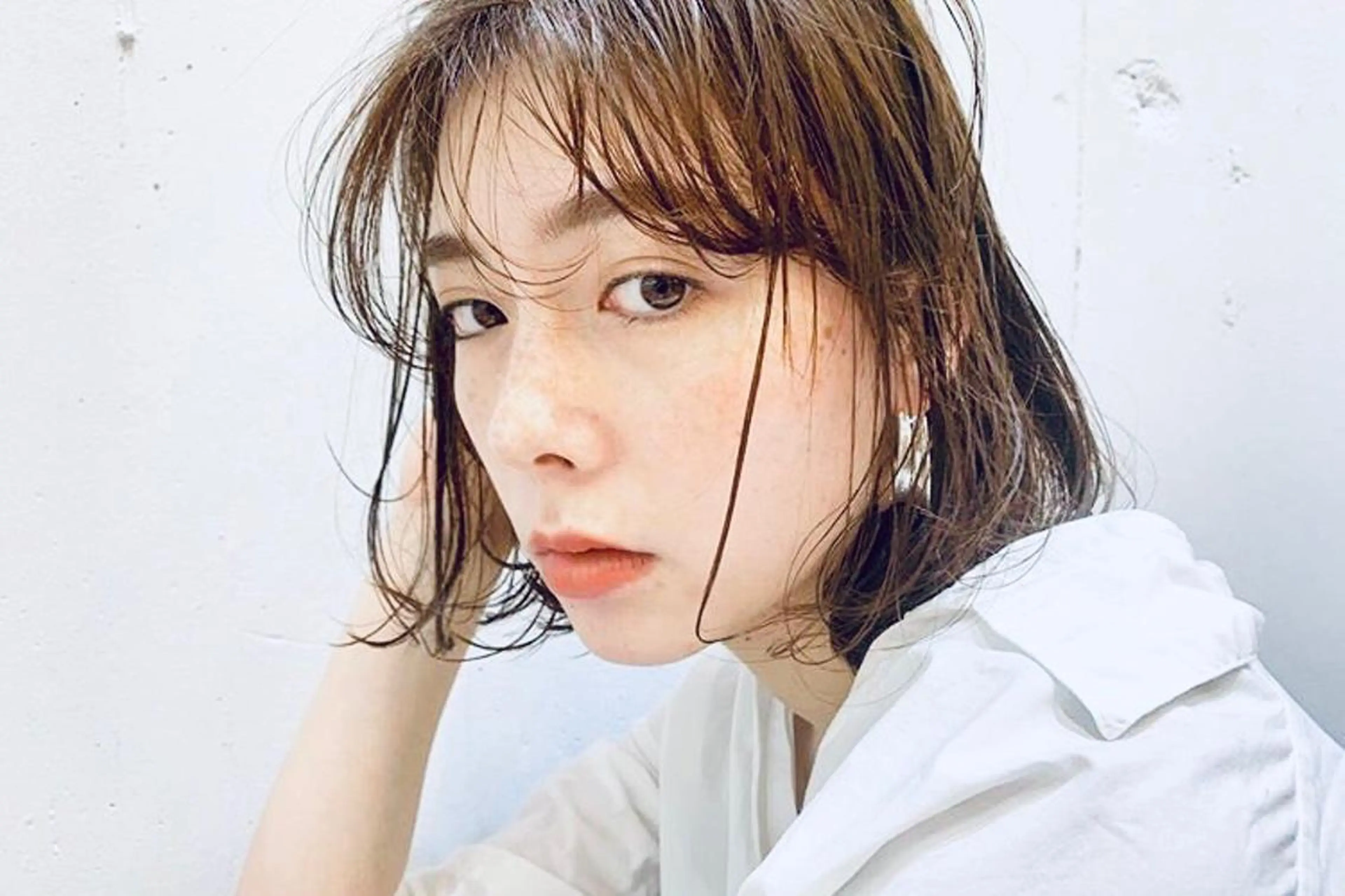 ミディアム カラー パーマ カット トリートメント O/ODER (official)のヘアスタイル