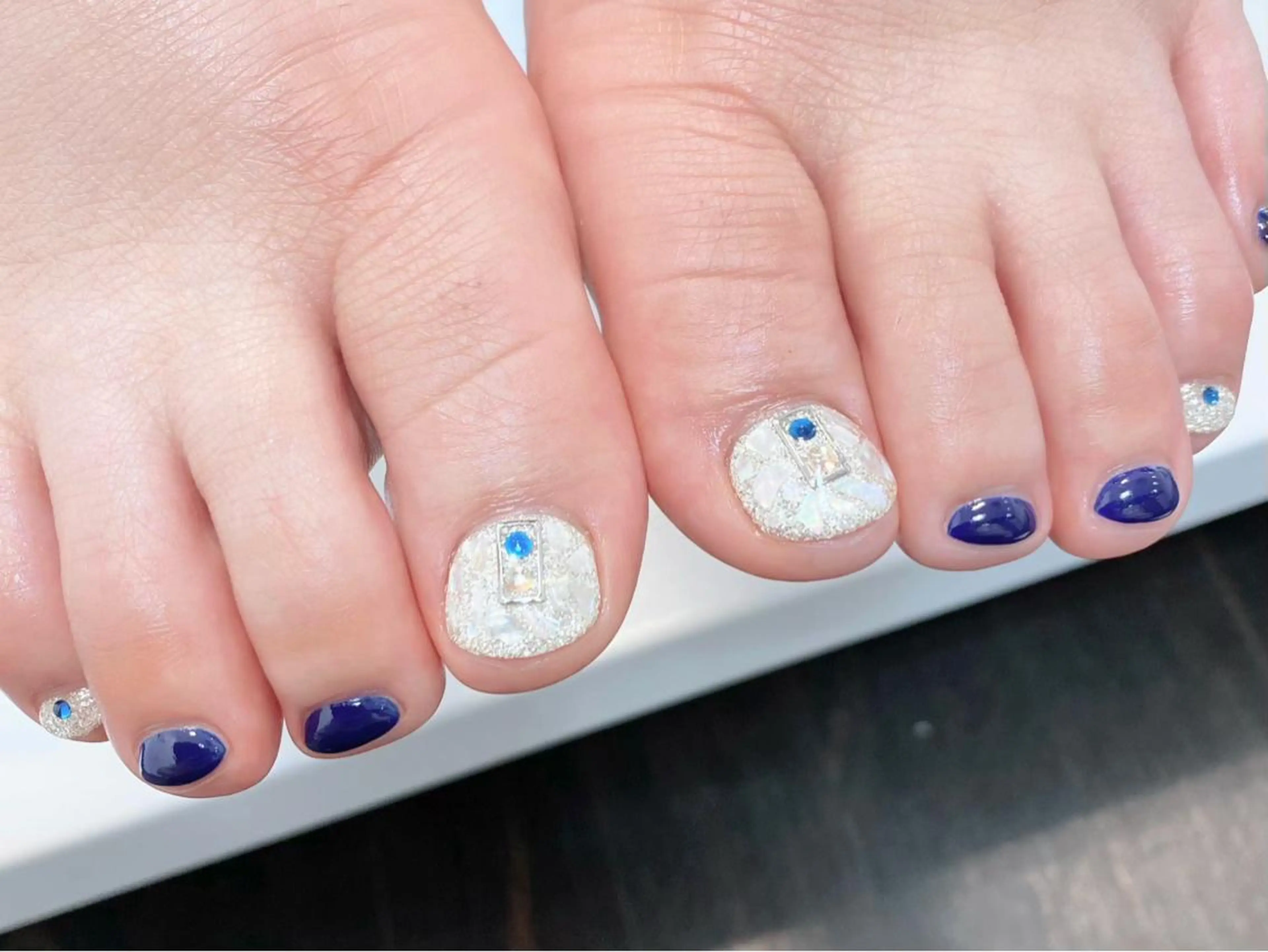 ご新規様限定❣️定額フットネイルコースA🦶オフなし・ドライケア込み・フットバス付の写真