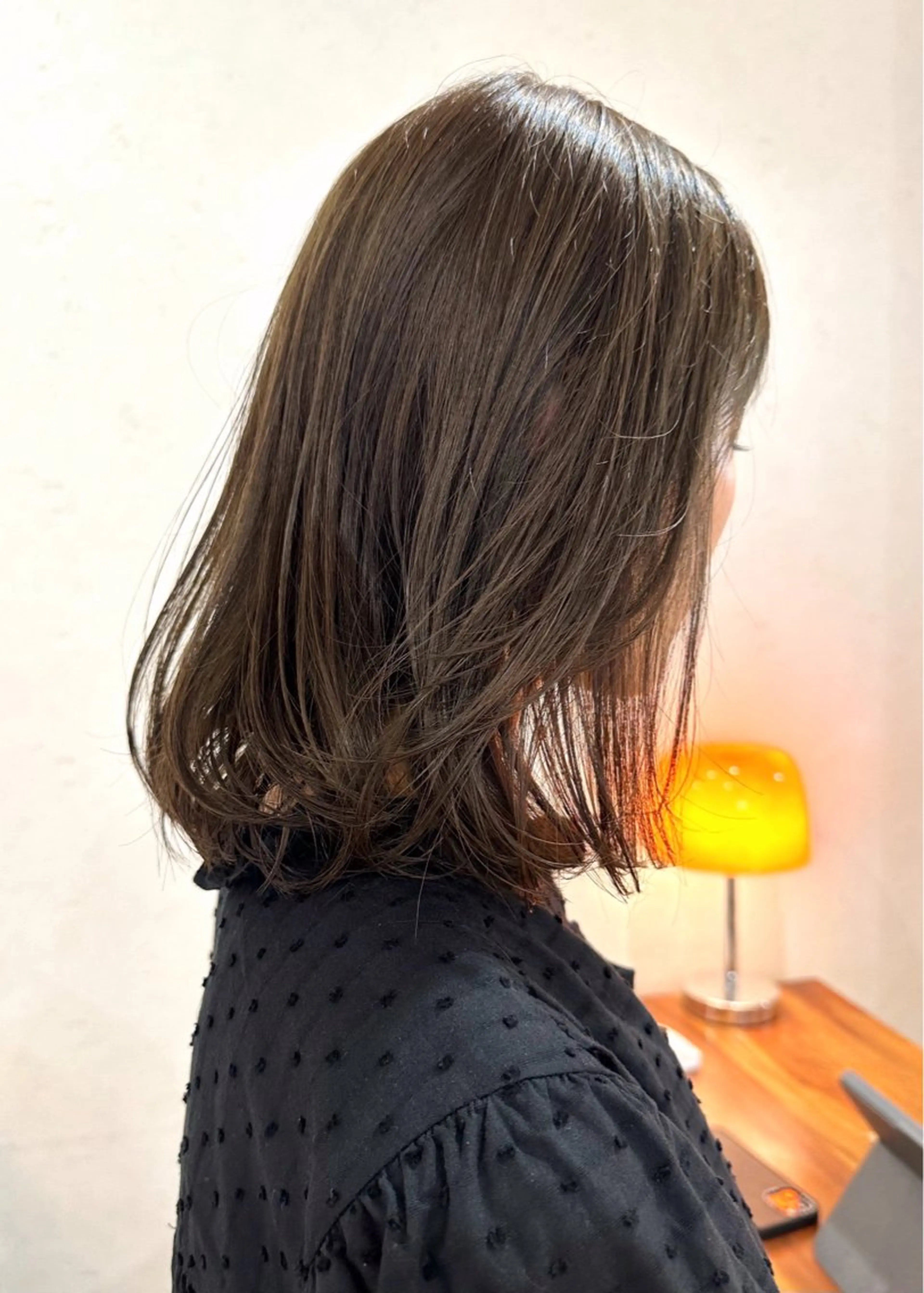 ミディアム カラー カット ヘアカラー トリートメント TRENCH　相澤 果歩のヘアスタイル