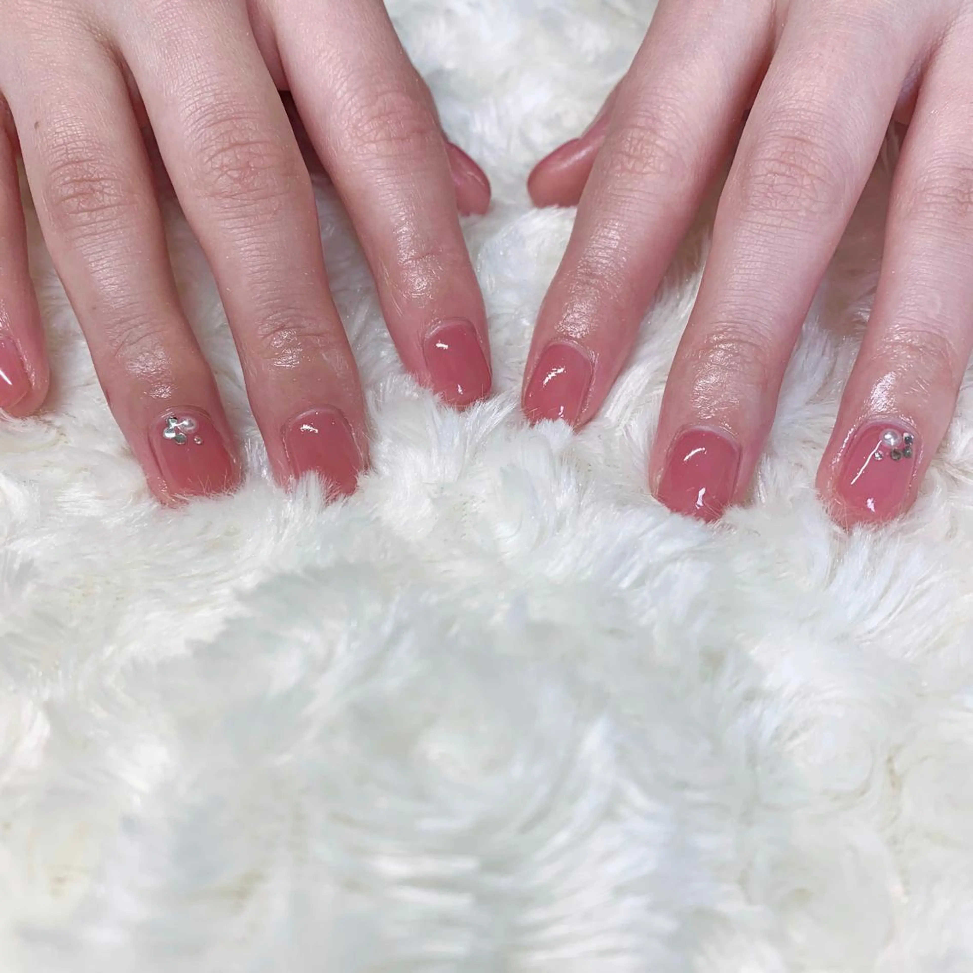 カラー ネイル ハンドネイル Cozy_ ilumのネイルデザイン