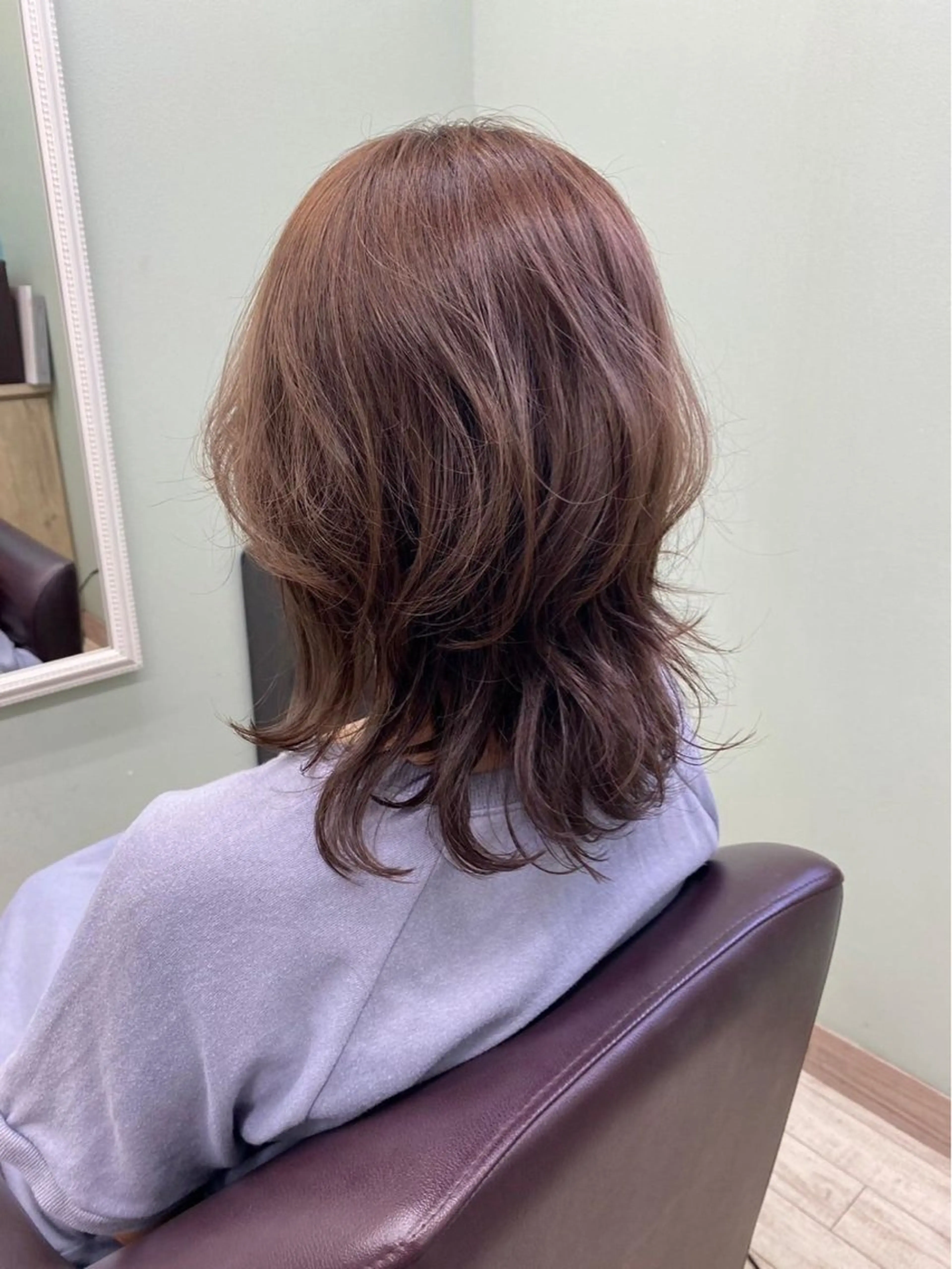 カラー パーマ 佐藤 萌世のヘアスタイル