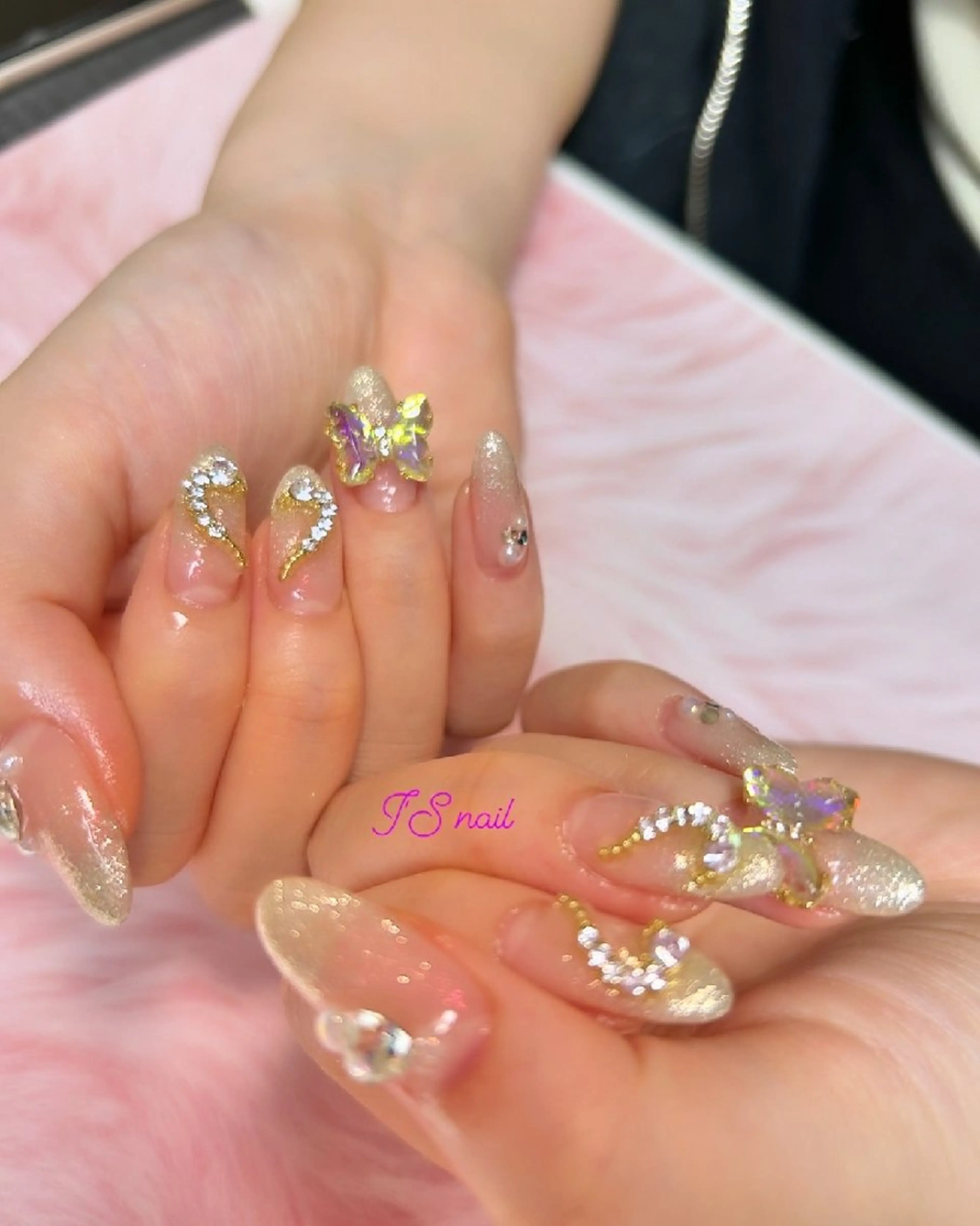 ネイル 持ち込み ハンドネイル I'S nail 佐野のネイルデザイン