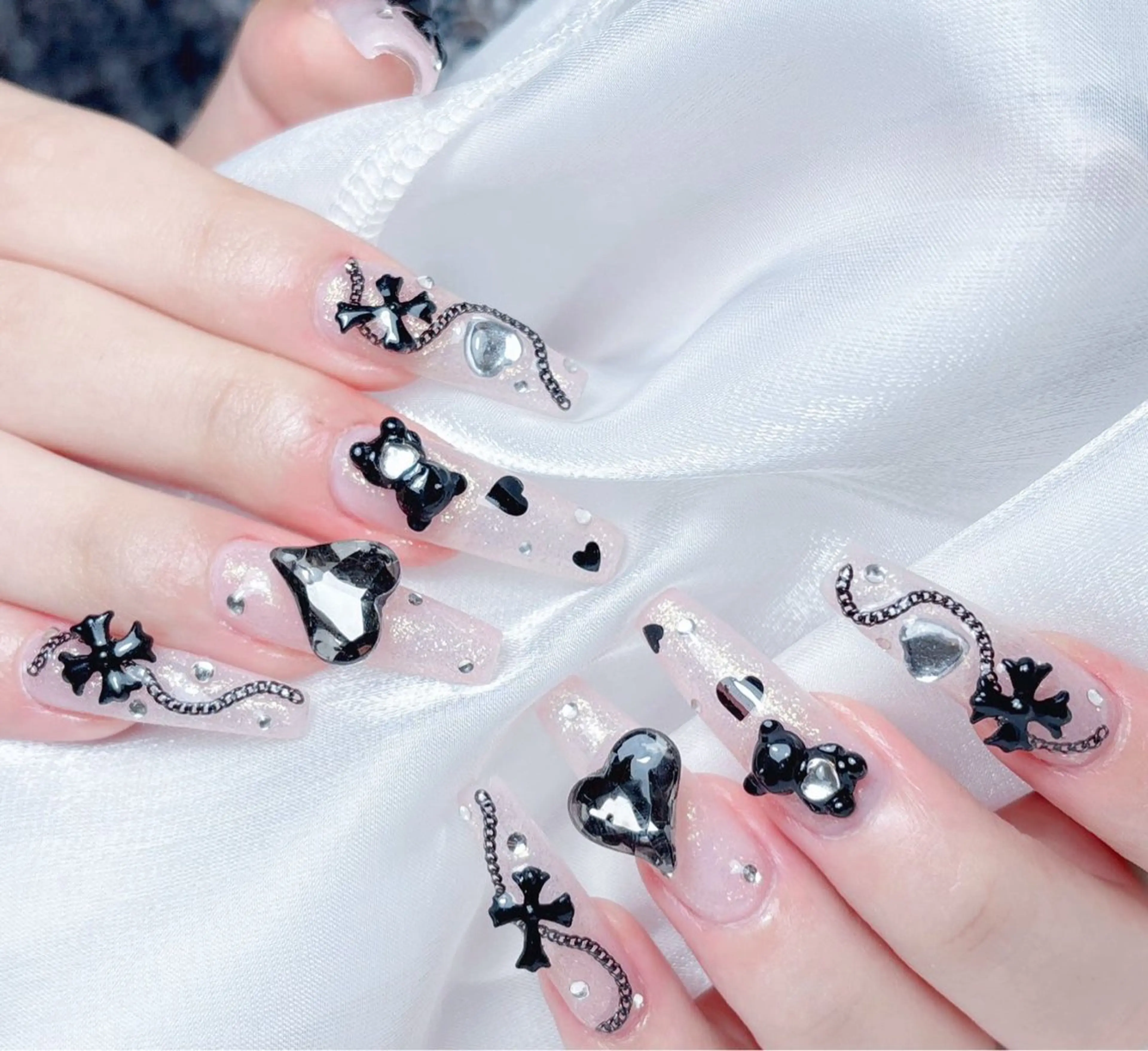 ネイル ハンドネイル M🌷nail 長さだし専門店のネイルデザイン