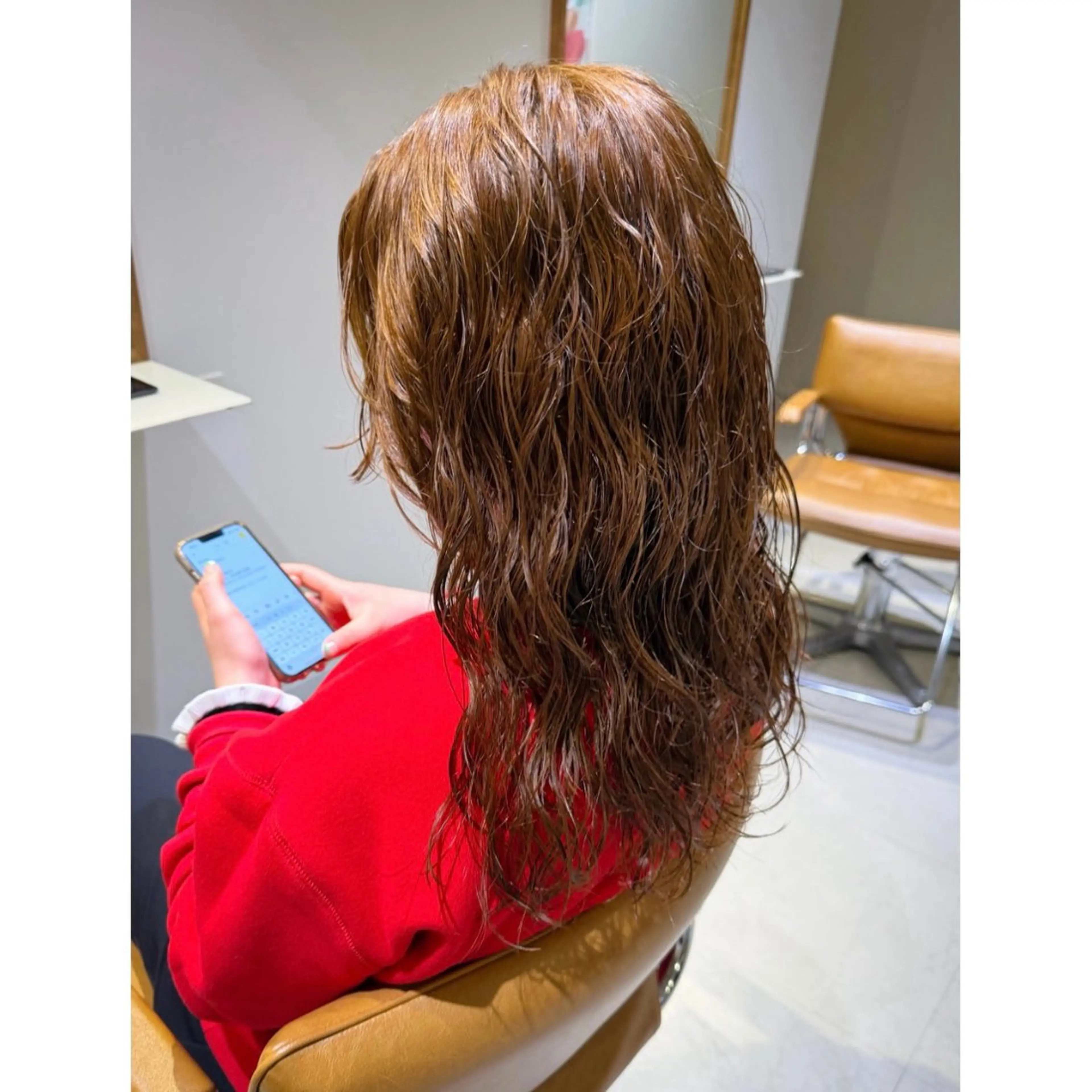 ミディアム パーマ ミディアムパーマ スパイラルパーマ カット ヘアカラー パーマ トリートメント ボブパーマ/艶カラー 透明感カラー/ユメノのヘアスタイル