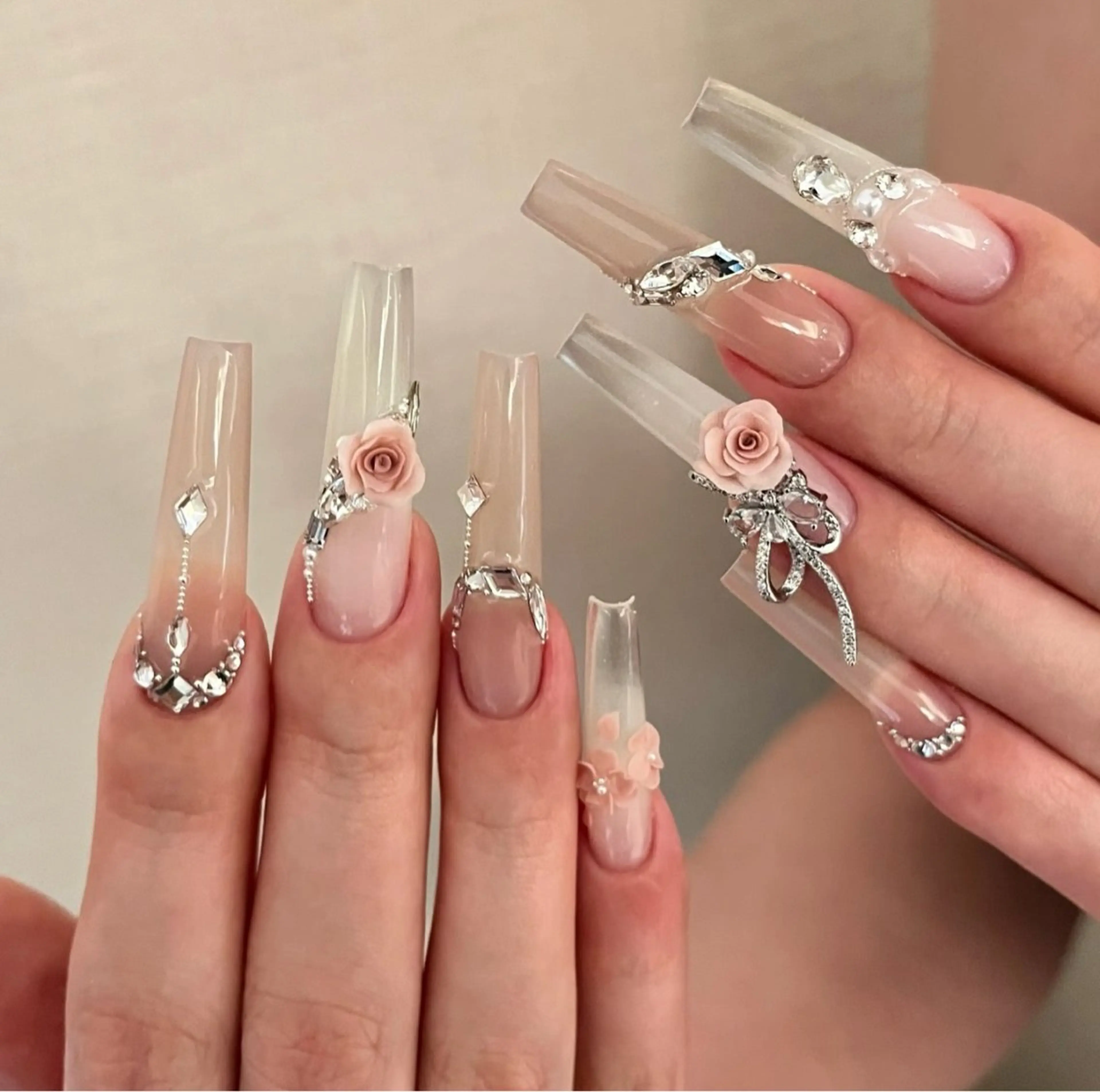 ネイル ハンドネイル D-BEAUTY Nailsalonのネイルデザイン