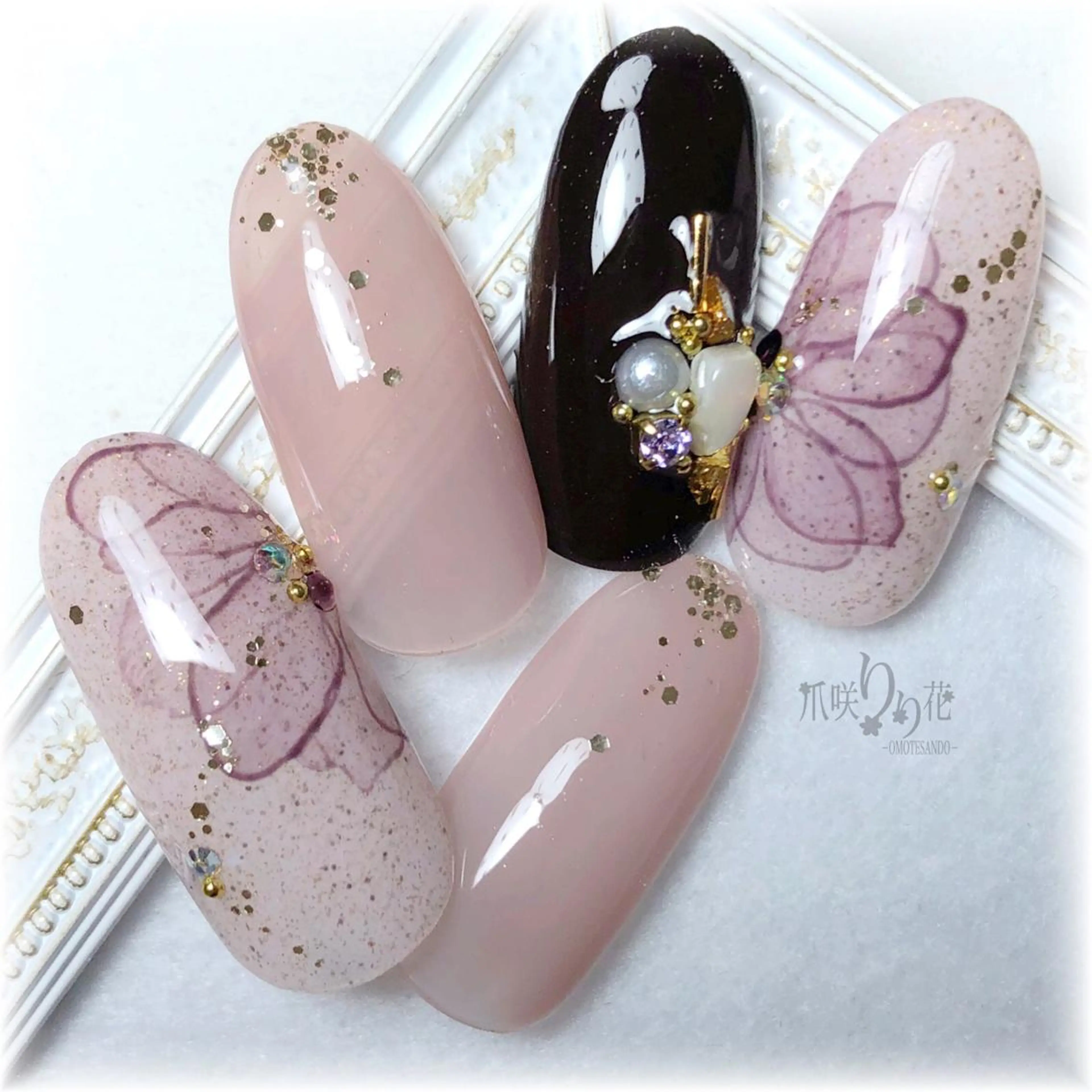 ネイル ハンドネイル ハンドケア 爪咲 りり花のネイルデザイン