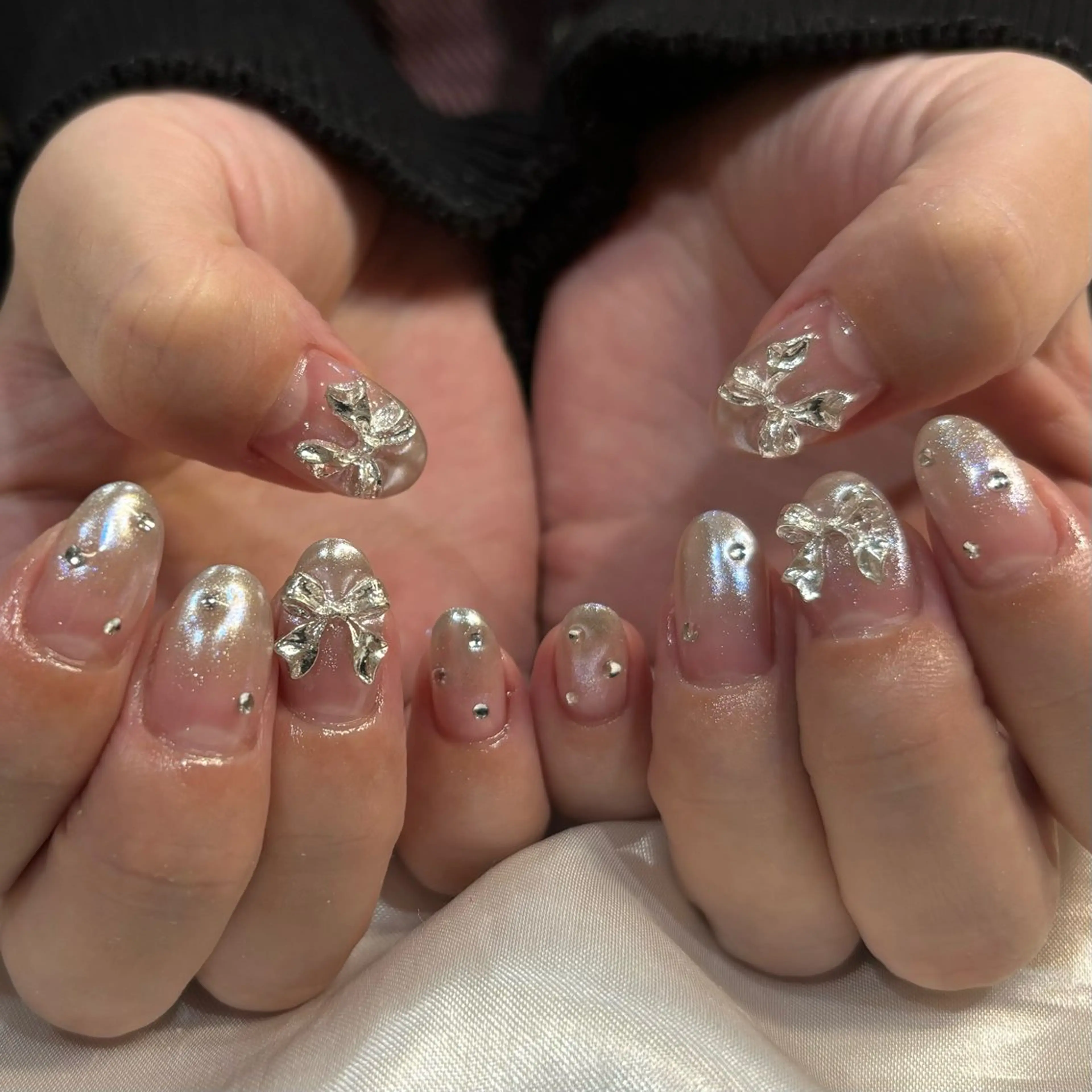 ネイル ラメ(グリッター) ラメグラデーション ミラーネイル ハンドネイル sharesalon    room59所属・nozomi 🌙のネイルデザイン