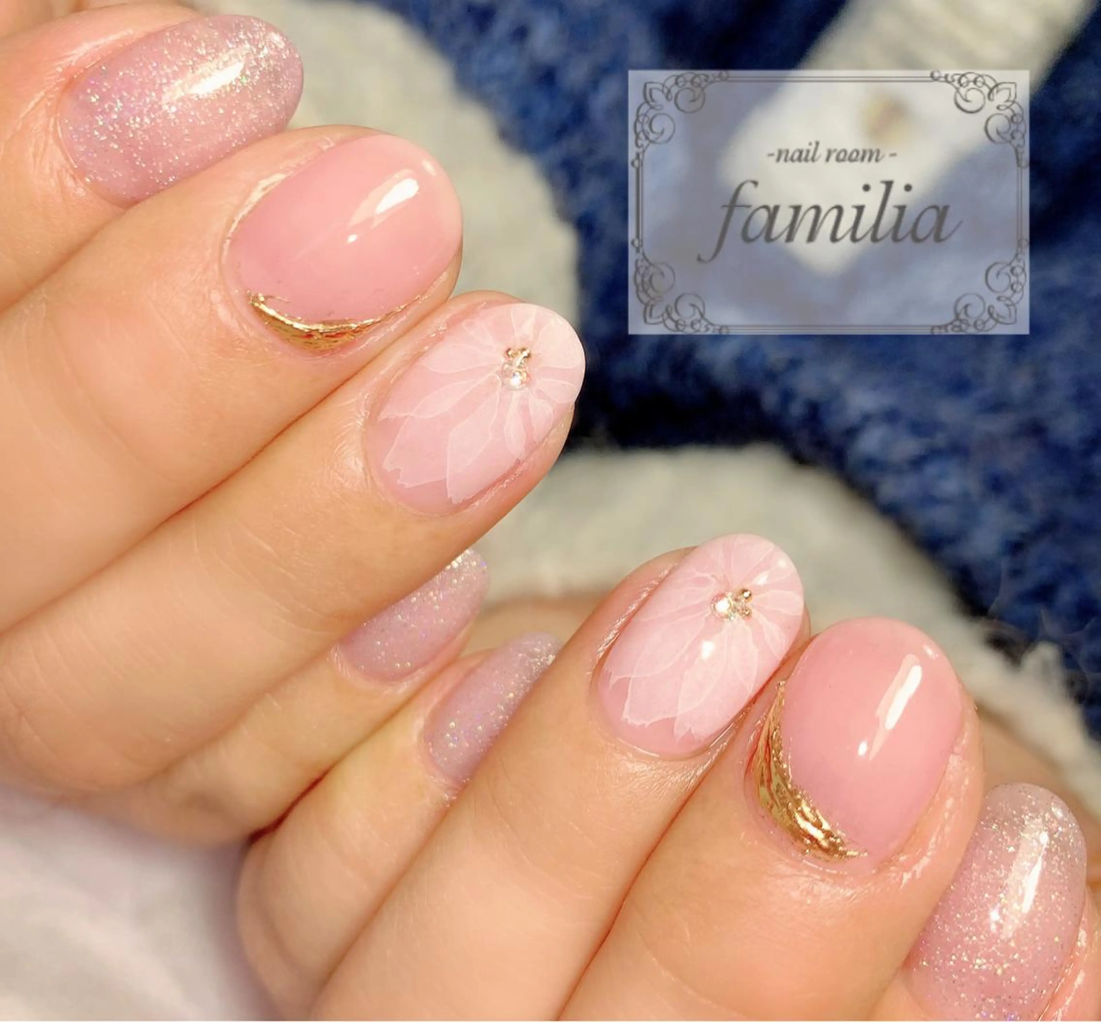 ネイル ハンドネイル -nailroom- familiaのネイルデザイン