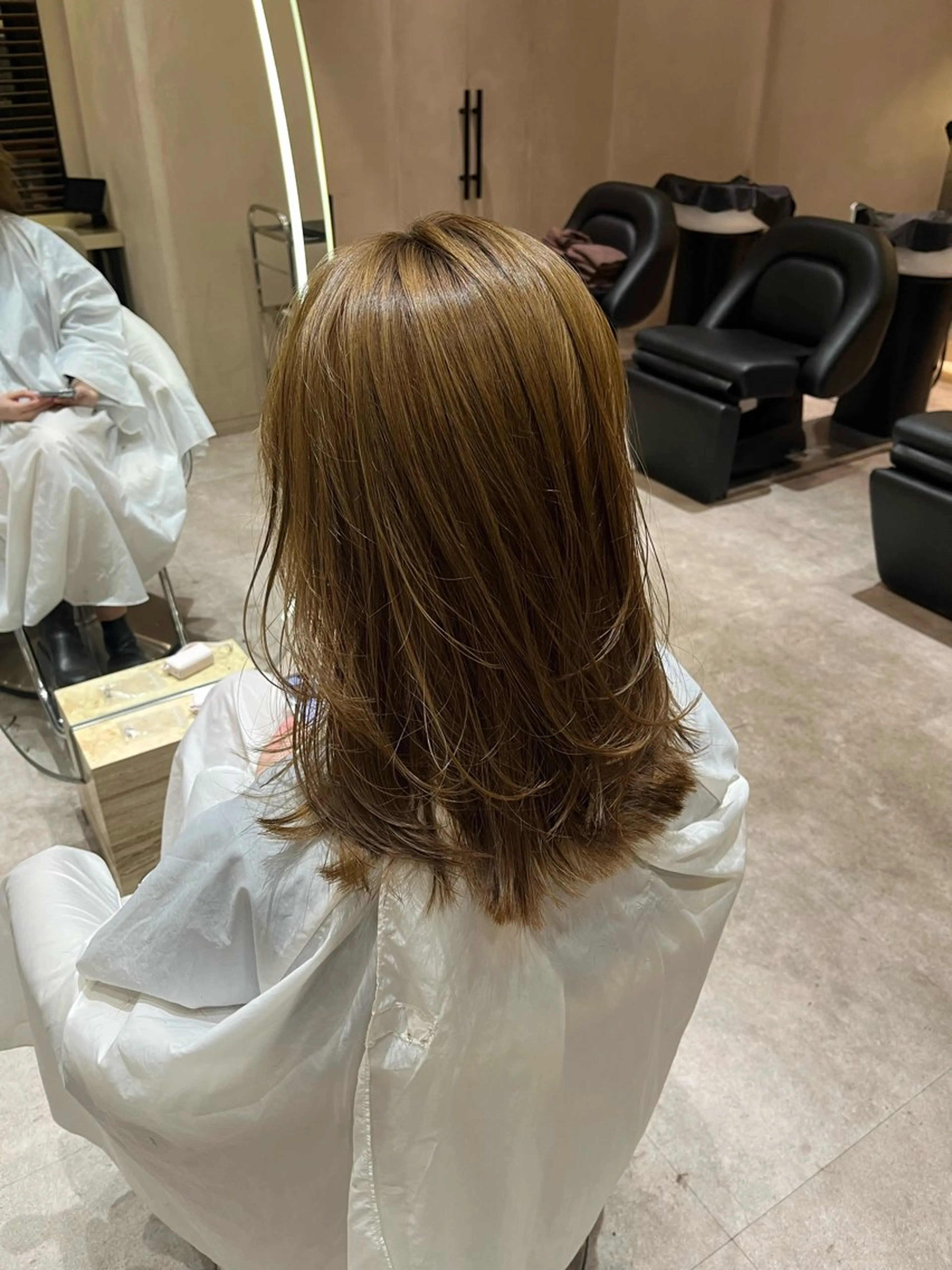 ミディアム カラー カット ヘアカラー 顔周りカット/ 透明感カラー/ユナのヘアスタイル