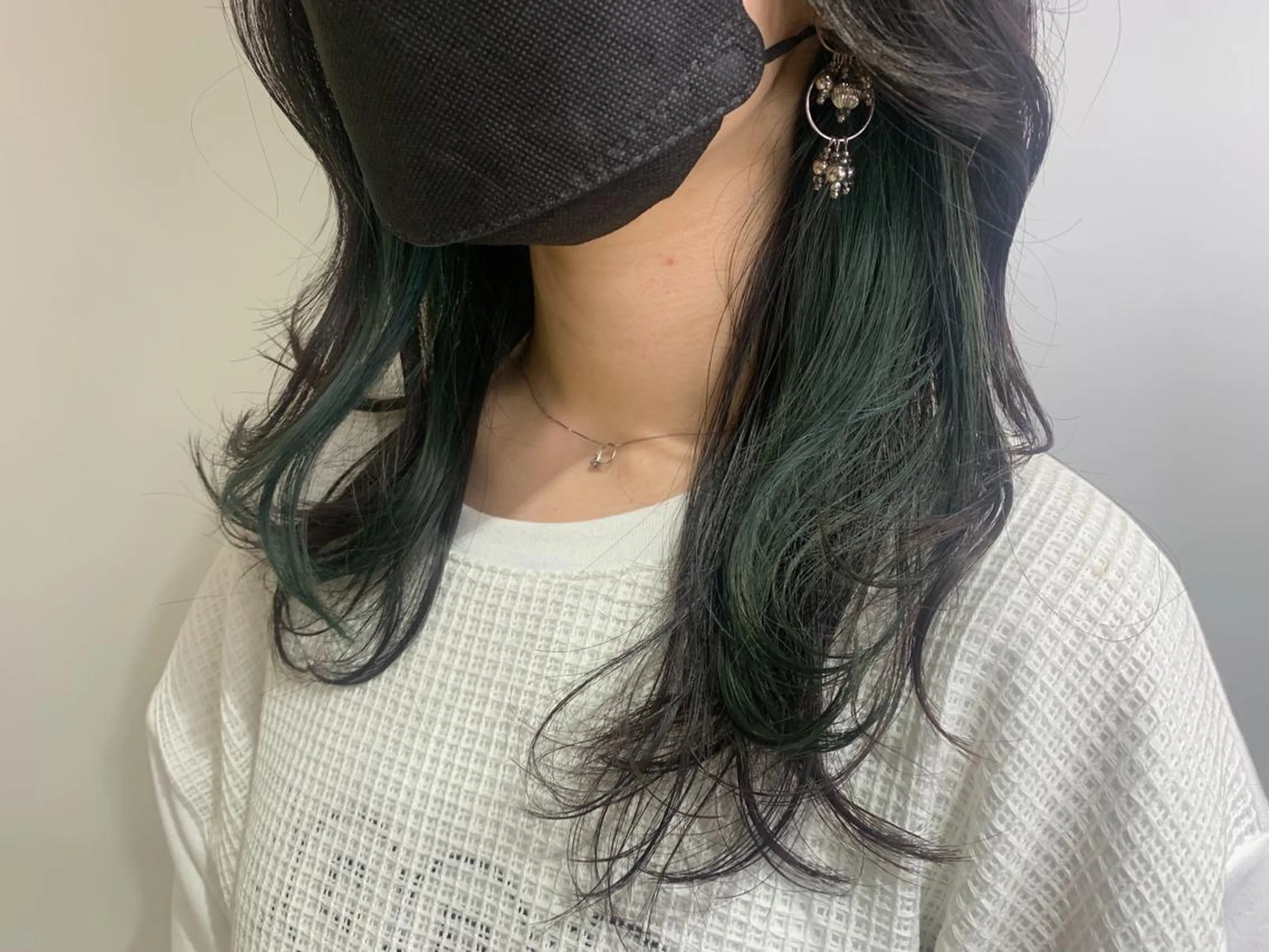 セミロング カラー ヘアカラー トリートメント 近藤千翔🩵 髪質改善Periodのエステ・リラクイメージ