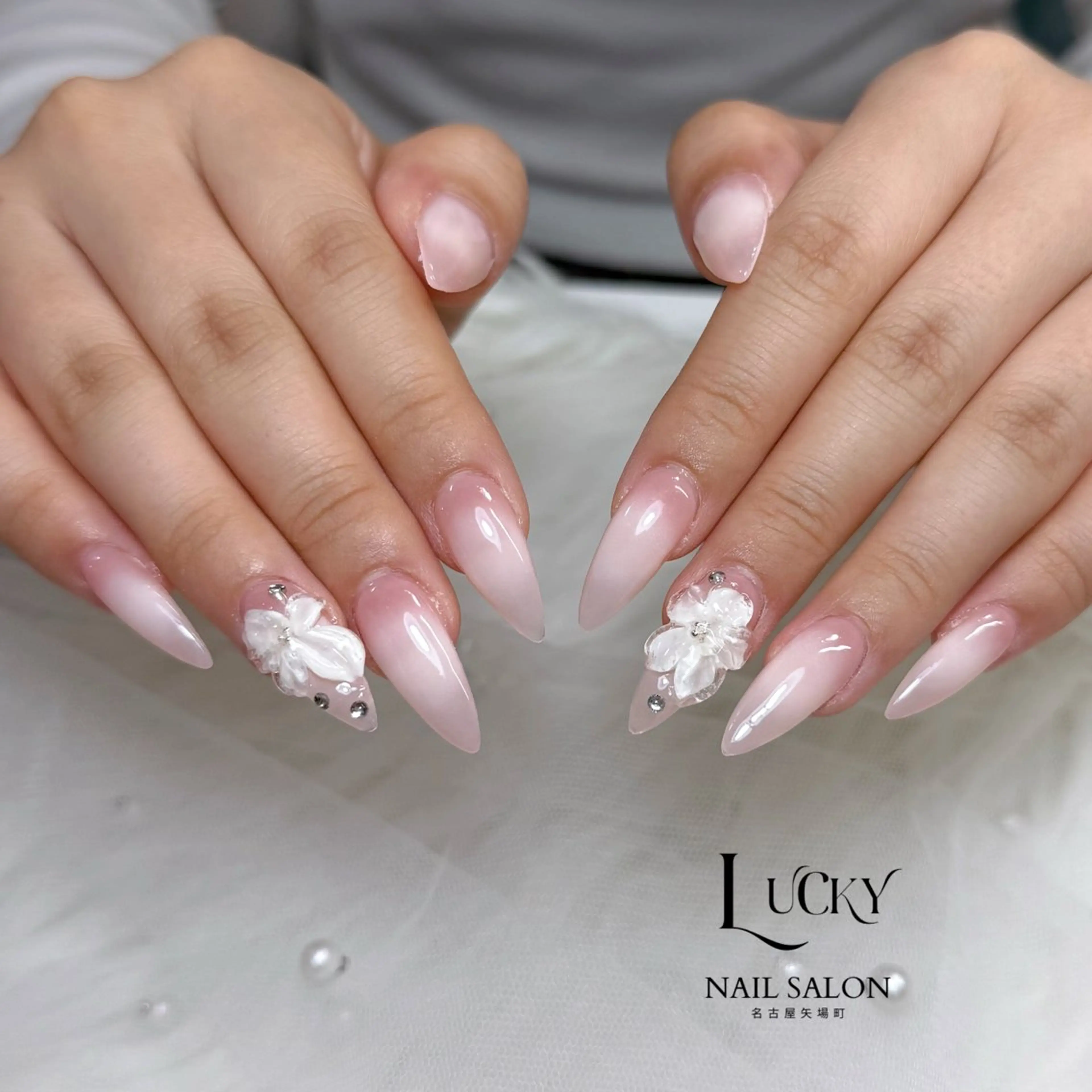 ネイル ハンドネイル Lucky Nail Salonのネイルデザイン