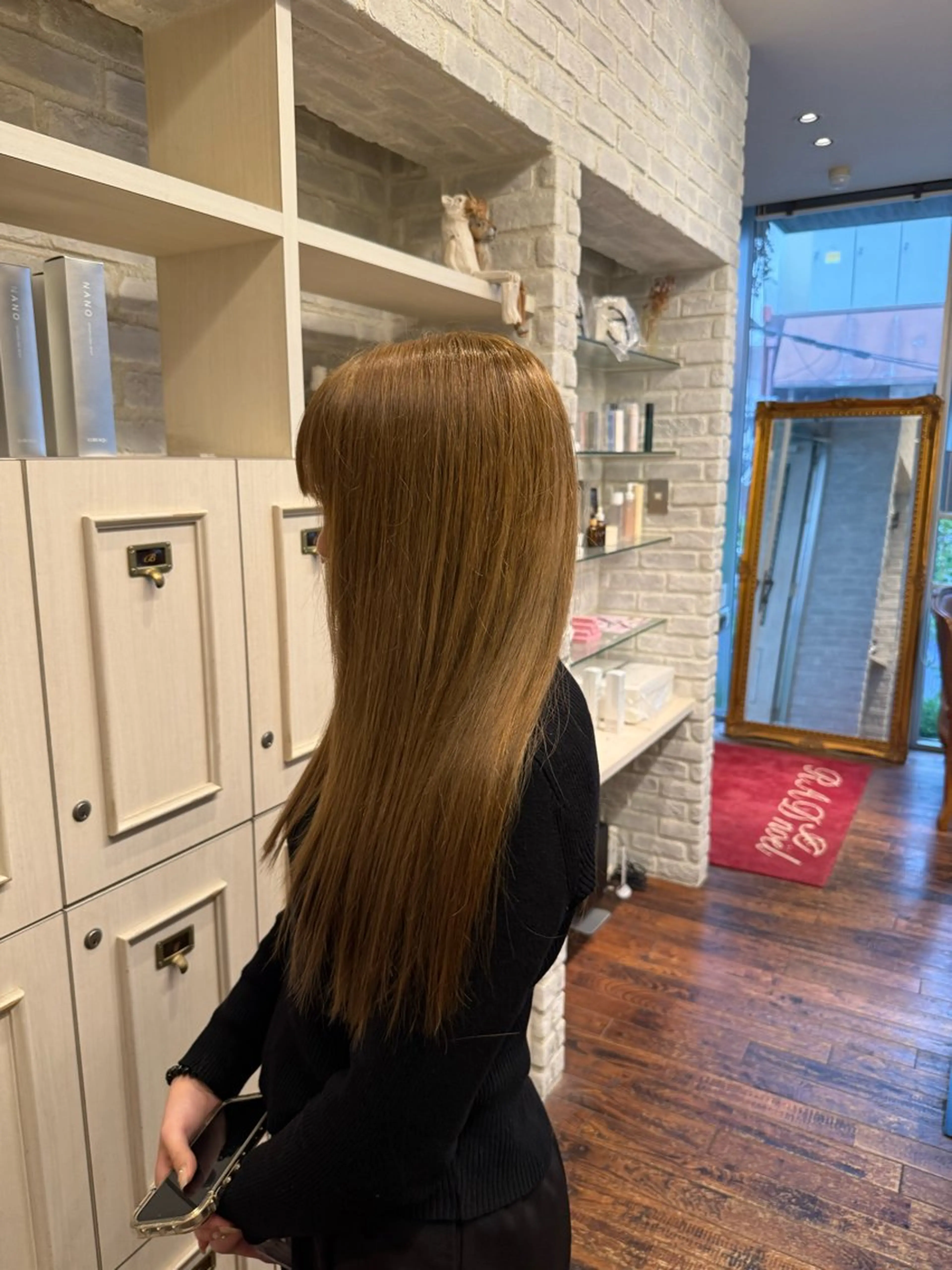 ロング カラー ｢韓国風カラー ｣サナのヘアスタイル