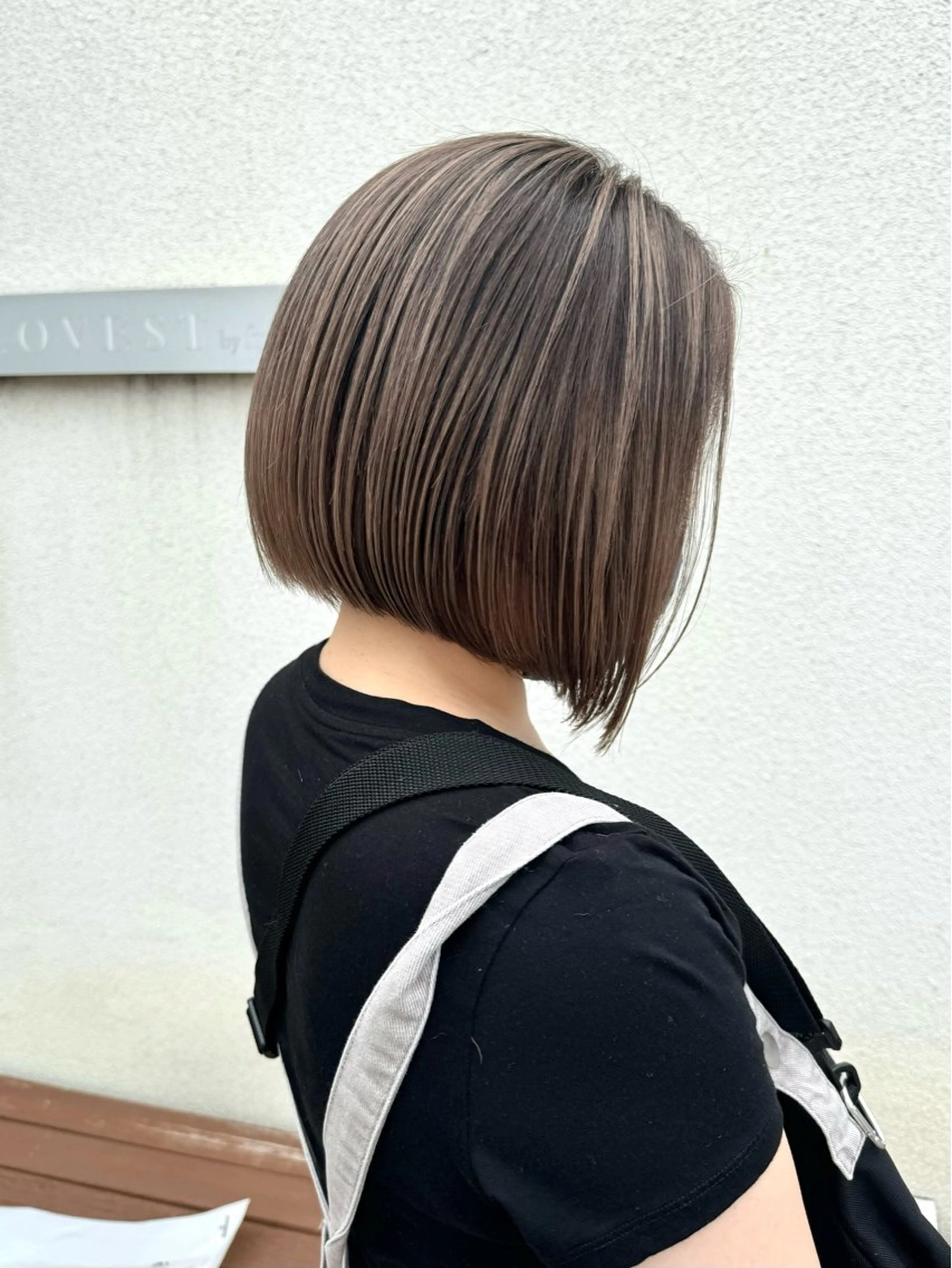 ショート カラー バレイヤージュ ボブ レイヤーカット 中西倖 トップスタイリストのヘアスタイル