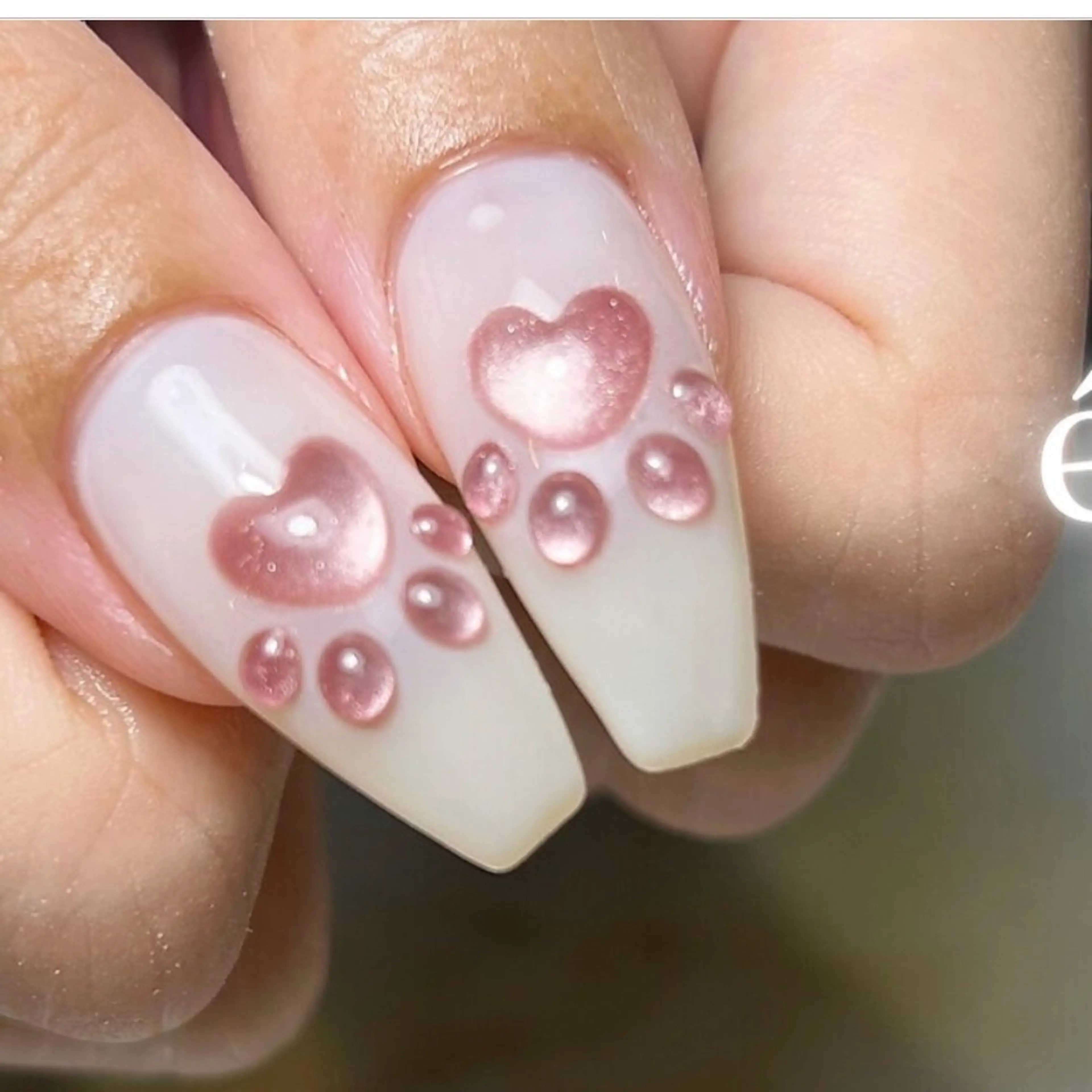 ネイル élu by Noriko 前原のネイルデザイン