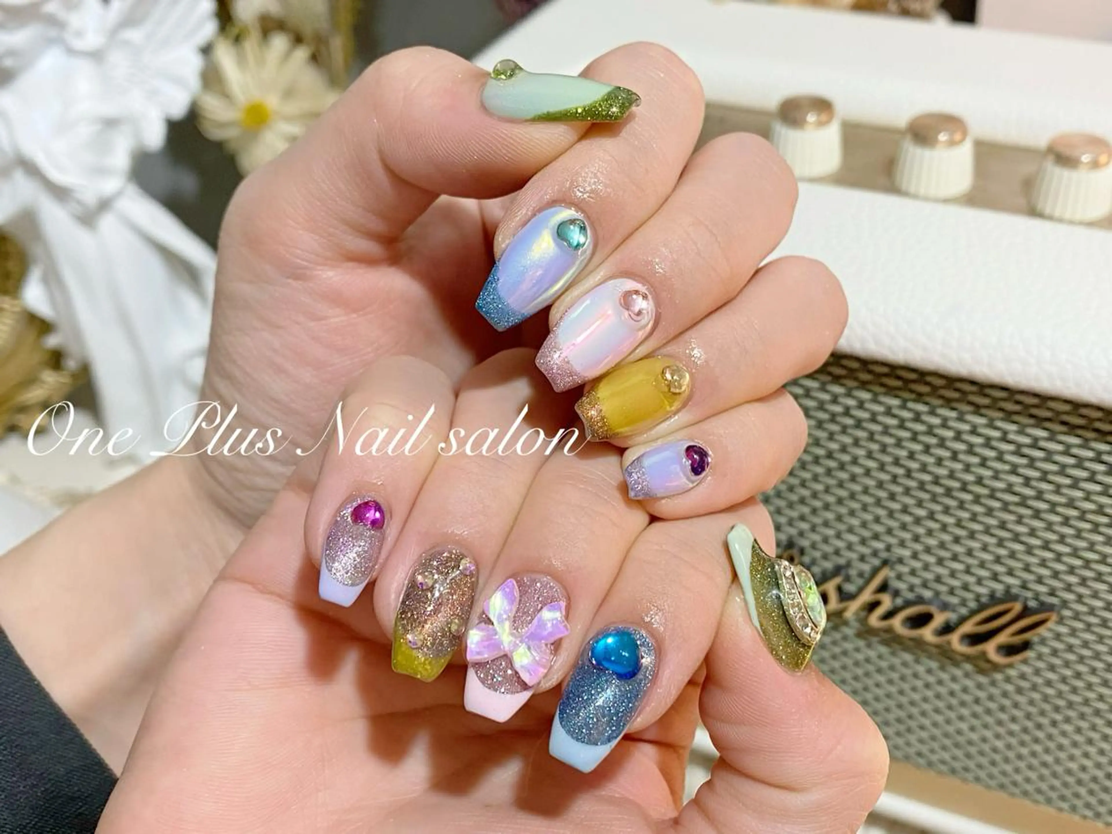 ネイル One Plus Nail Salonのネイルデザイン