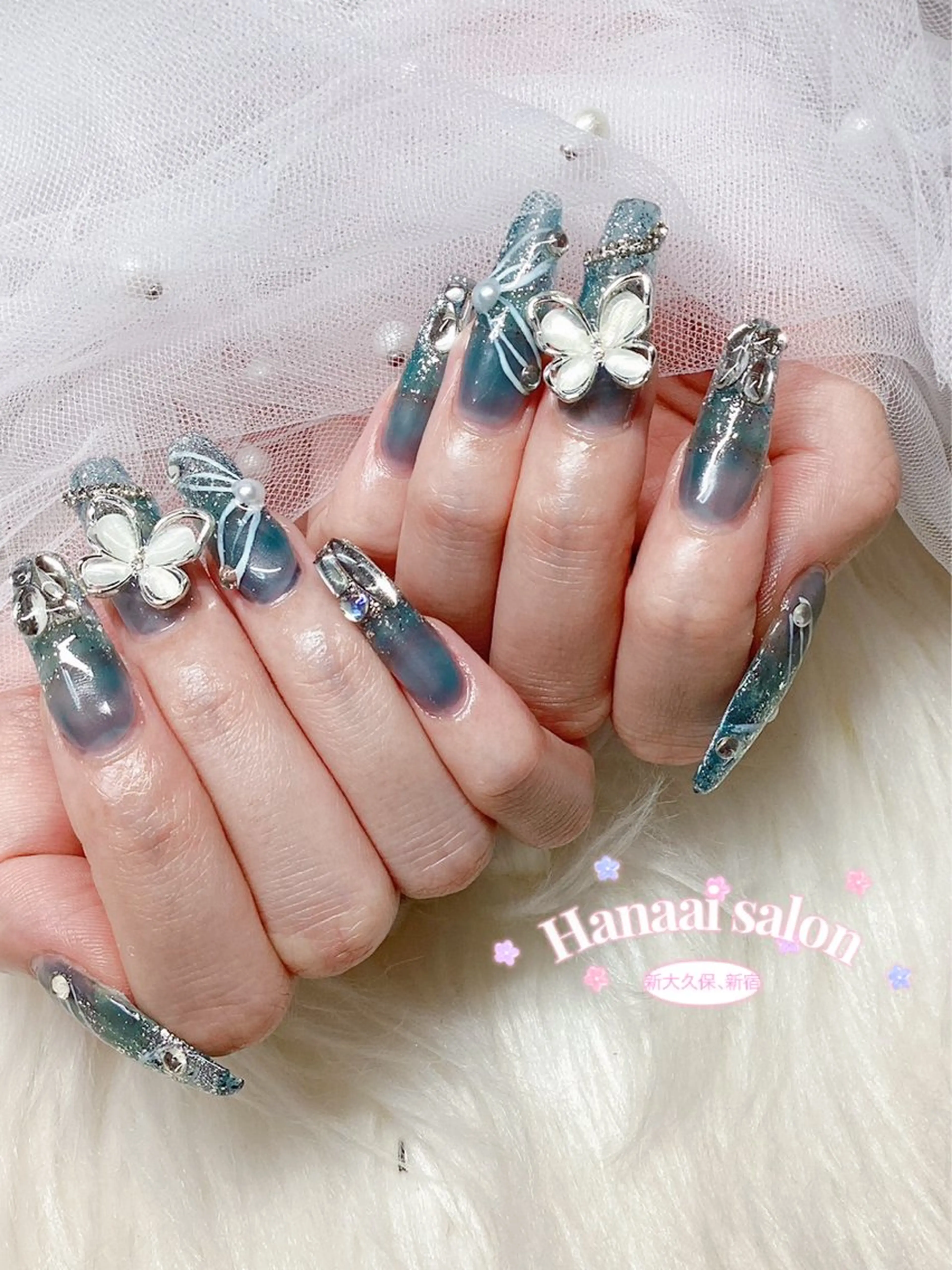 セミロング ハンドネイル Hanaai Salon新宿店のネイルデザイン