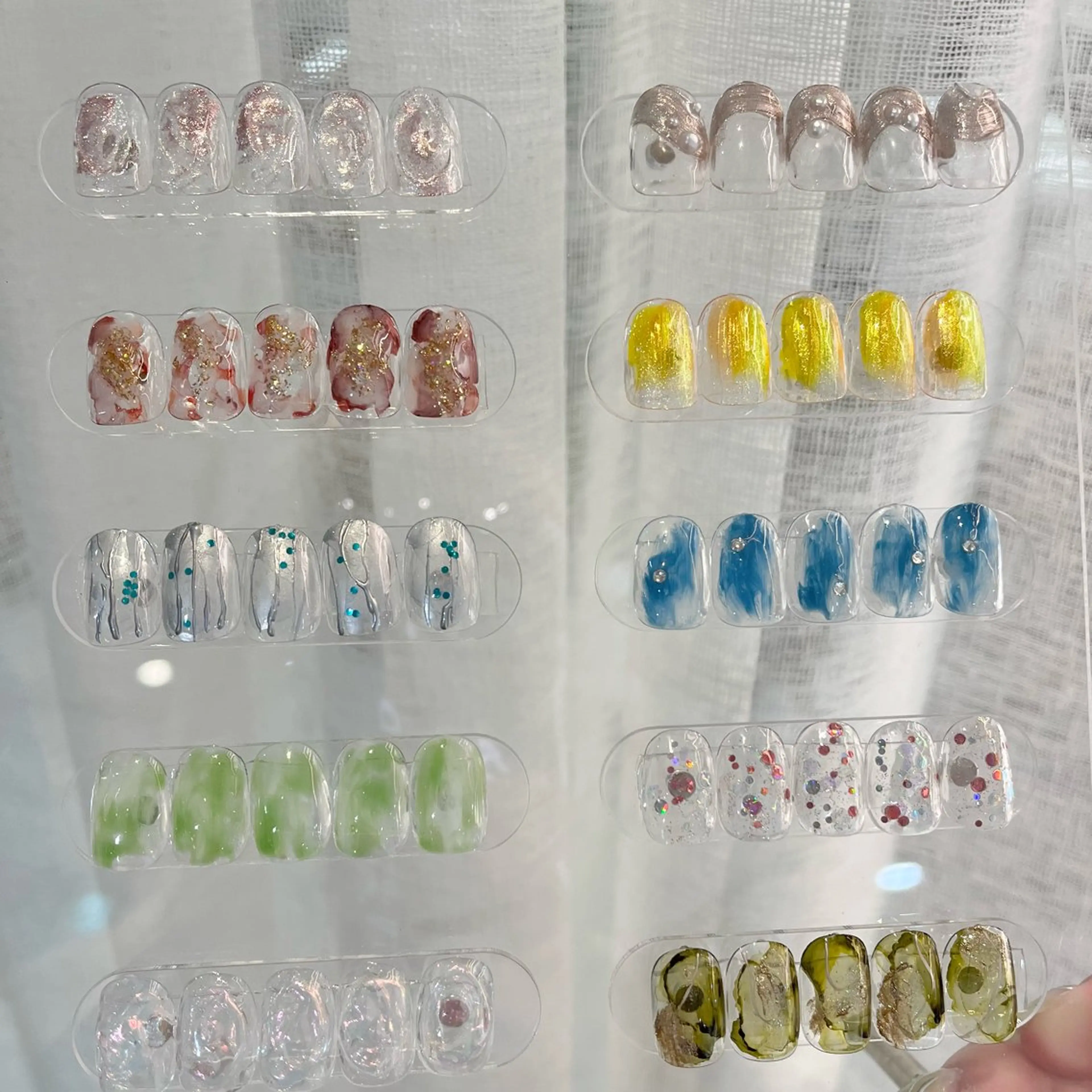 ネイル 内田 里穂のネイルデザイン