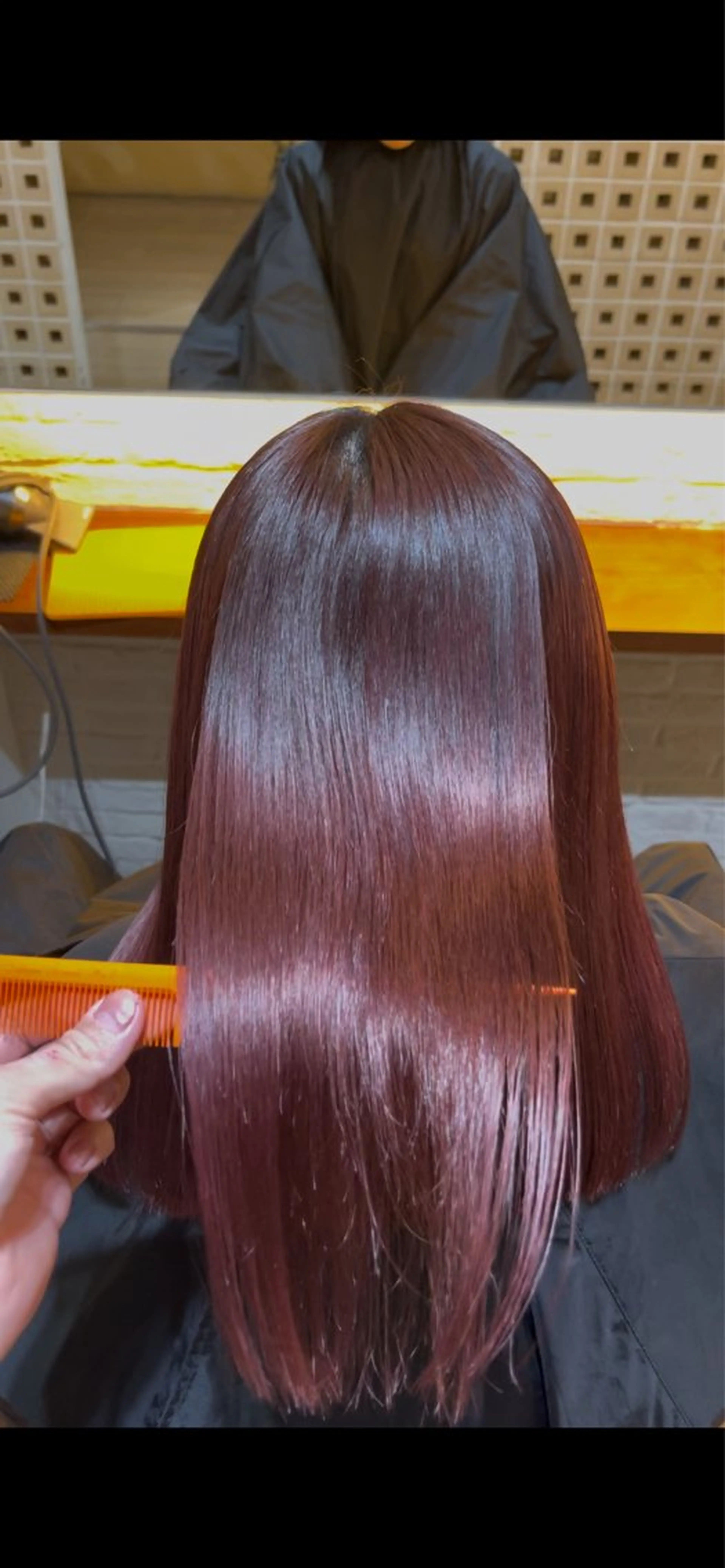 ミディアム カラー ピンクカラー ヘアカラー トリートメント CoCooN TAKUMAのヘアスタイル