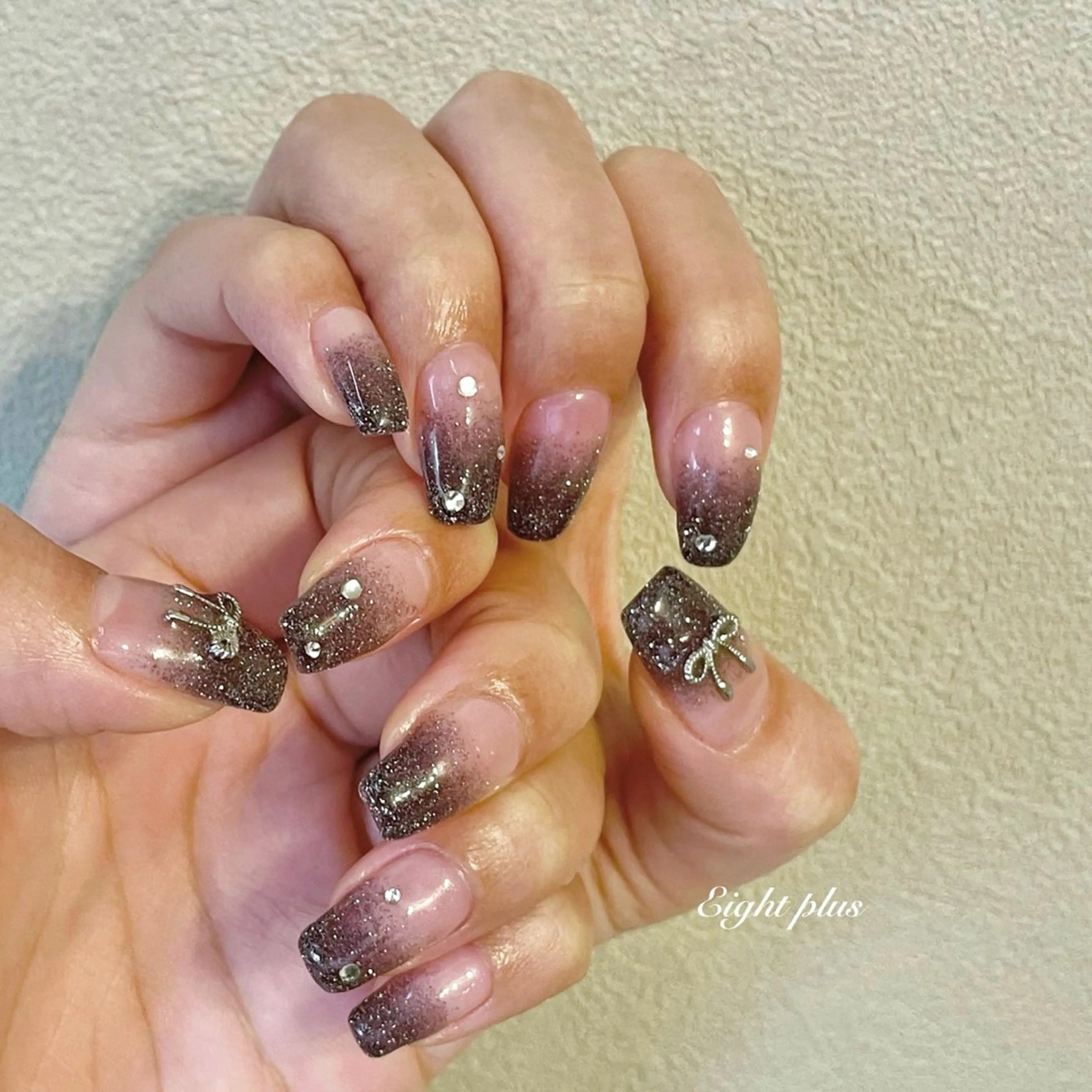 ネイル Eight plusのネイルデザイン