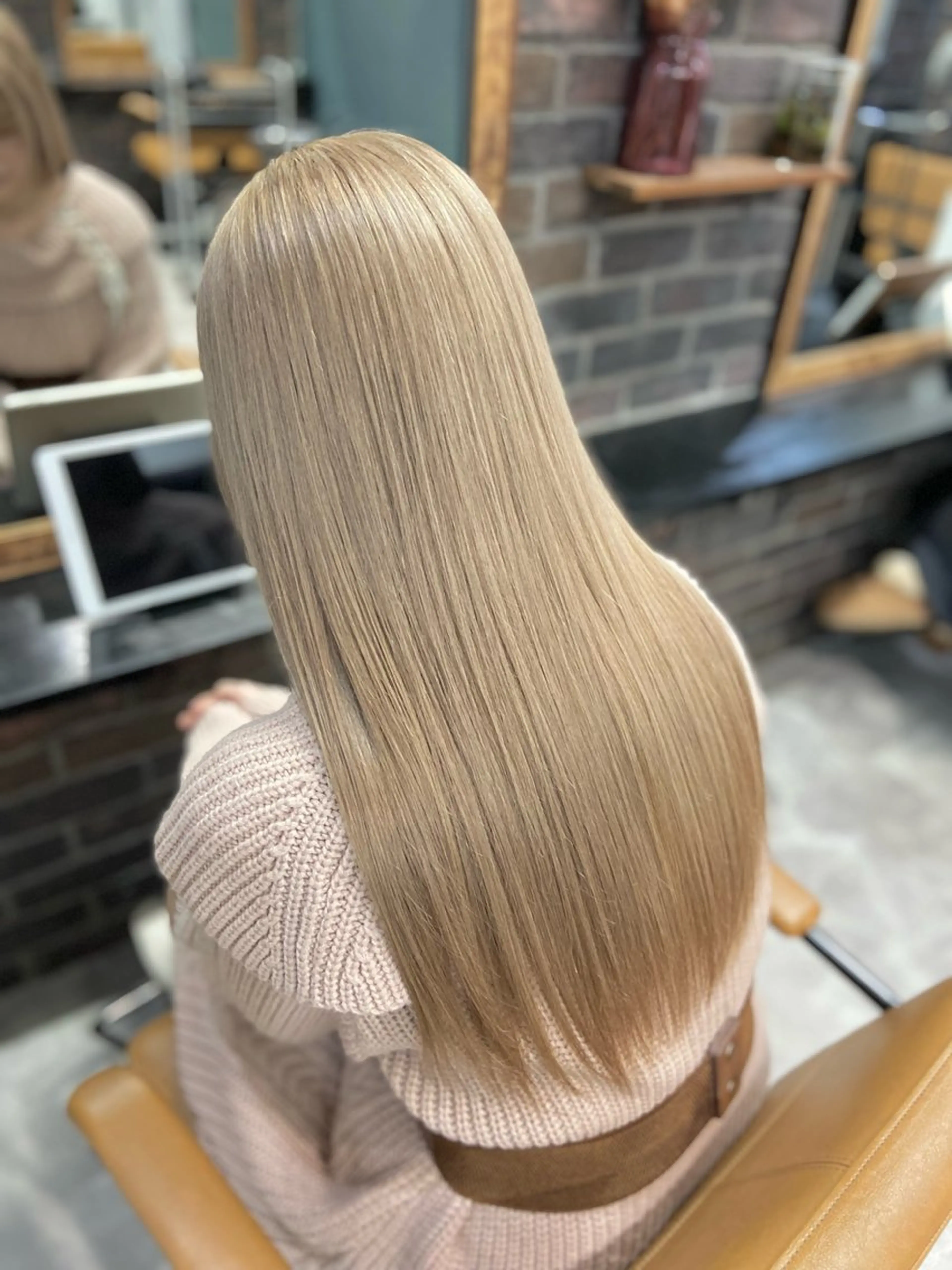 ロング 艶髪ハイトーン🌙 /RINOのヘアスタイル