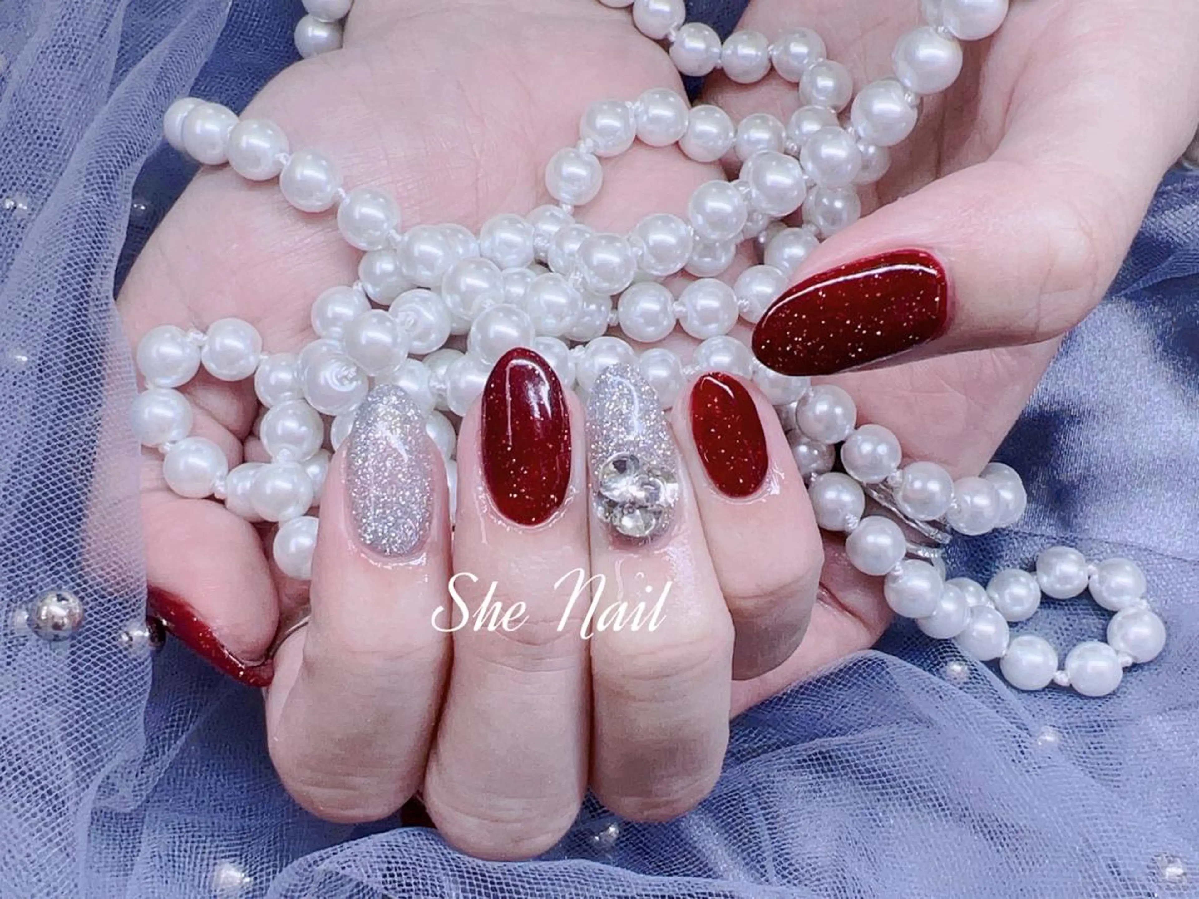 ネイル 長さ出し マグネットネイル 持ち込み ワンカラーネイル ネイルチップ ハンドネイル She   Nail所属・ISA_ BELLAのネイルデザイン