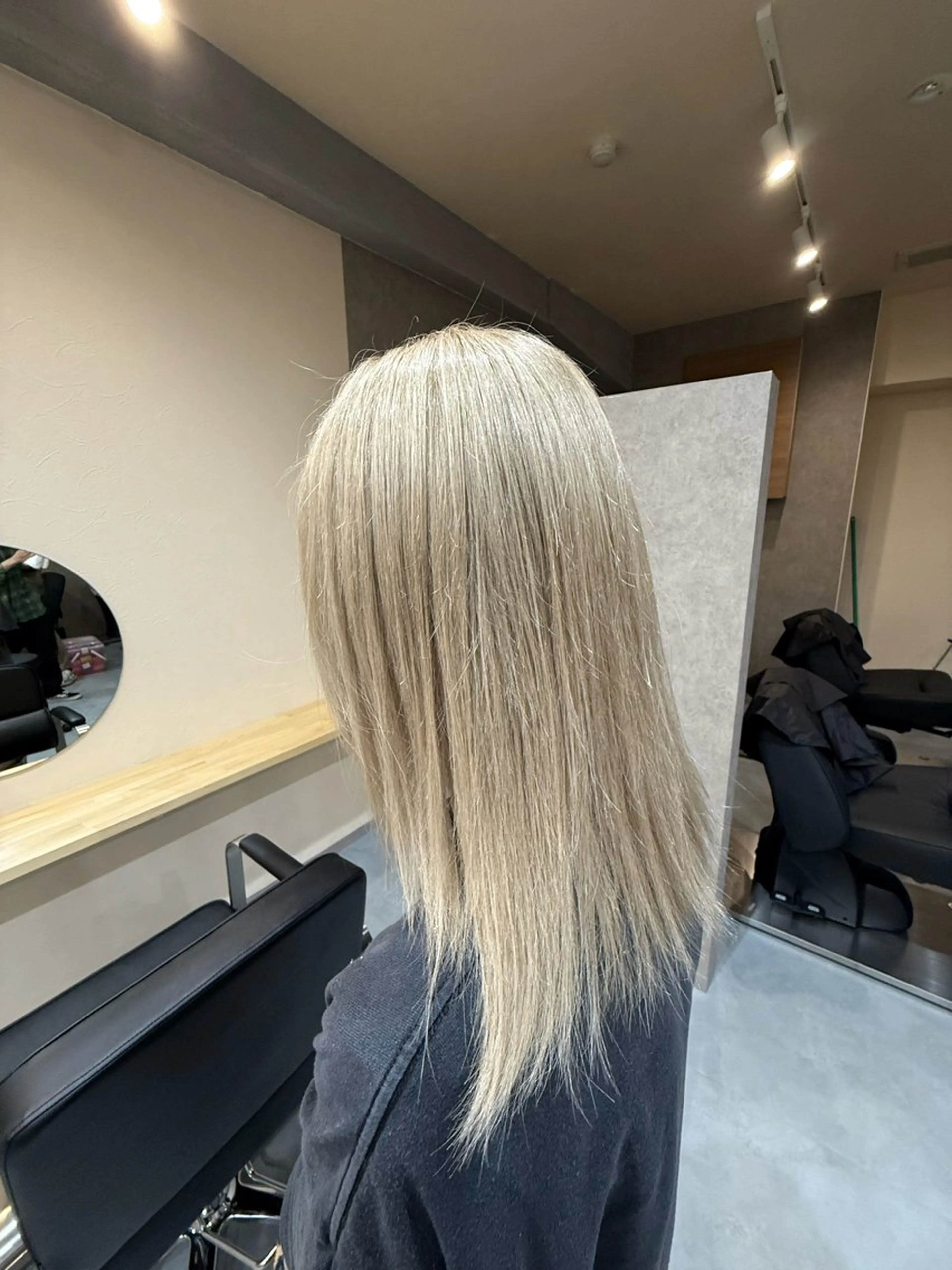 ミディアム トリートメント 💫似合わせカット 💫透明感カラーのヘアスタイル