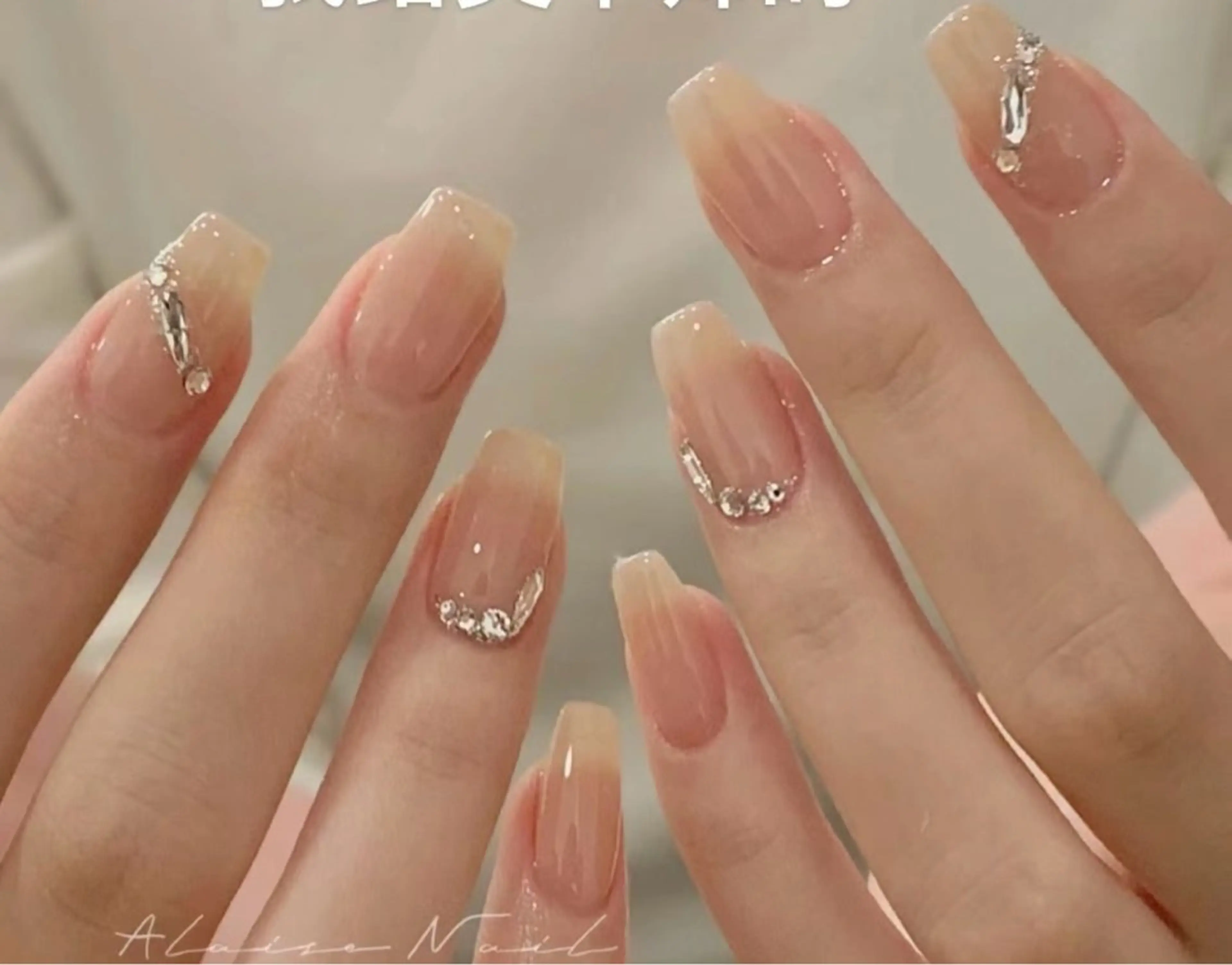 【Hand】定額コース¥5480円の写真