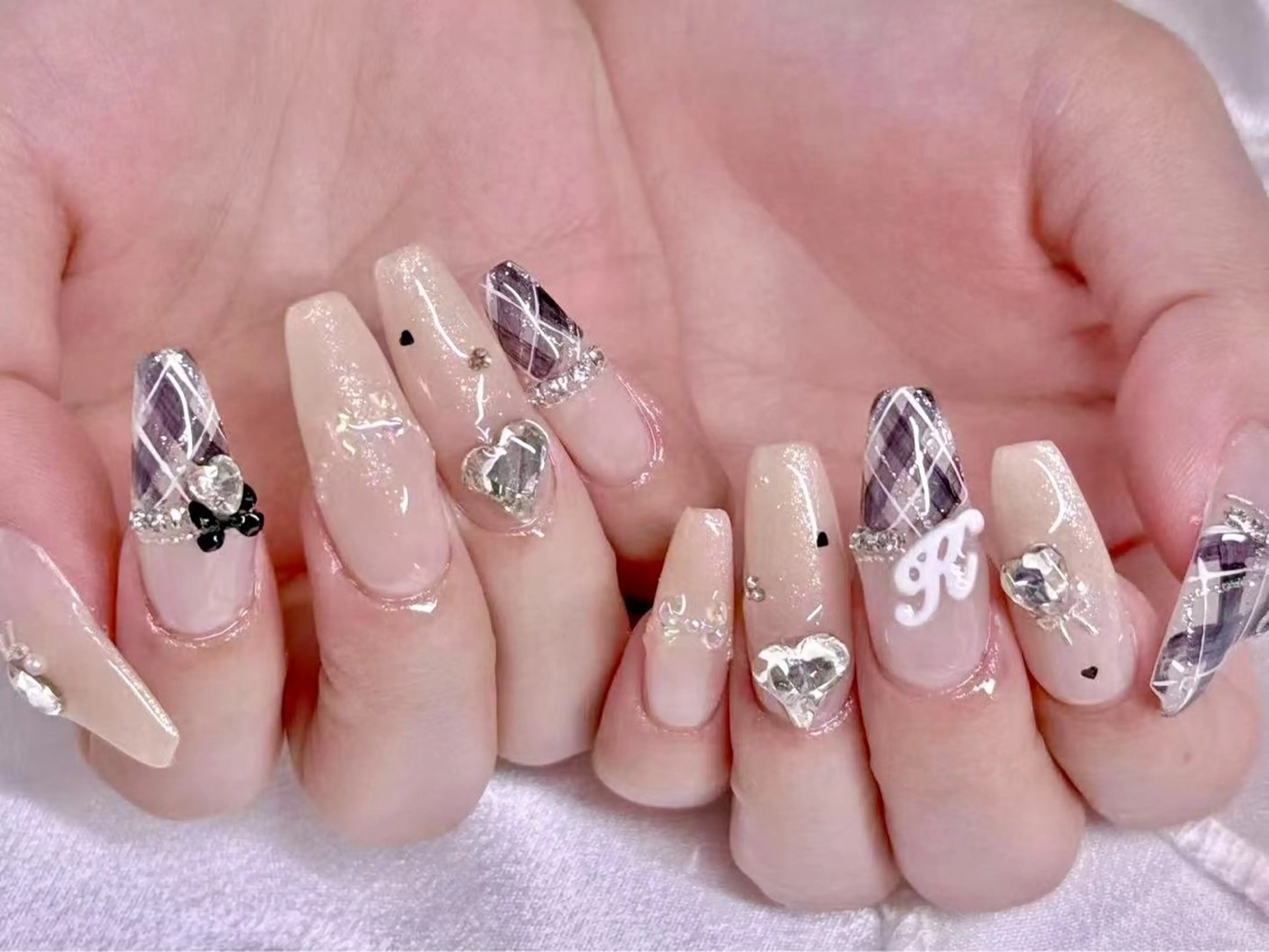 ネイル ハンドネイル リン リンのネイルデザイン