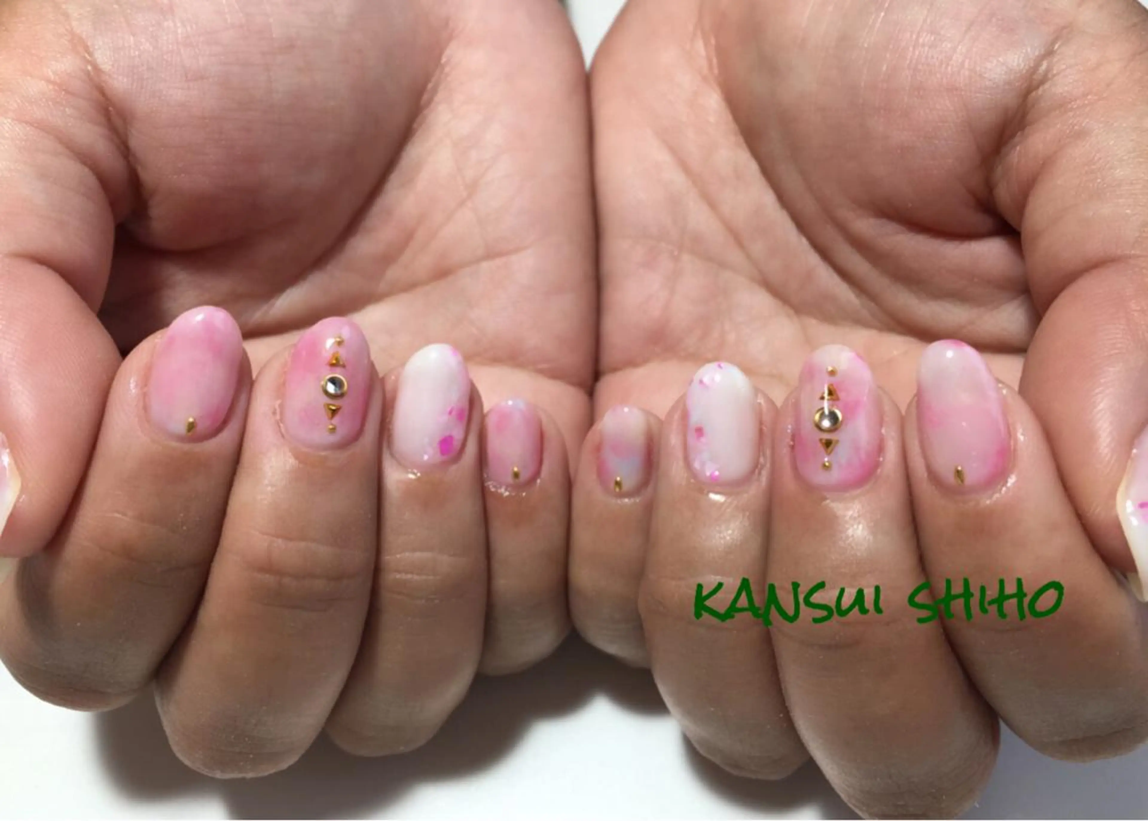 ネイル Elio 国泰寺のネイルデザイン