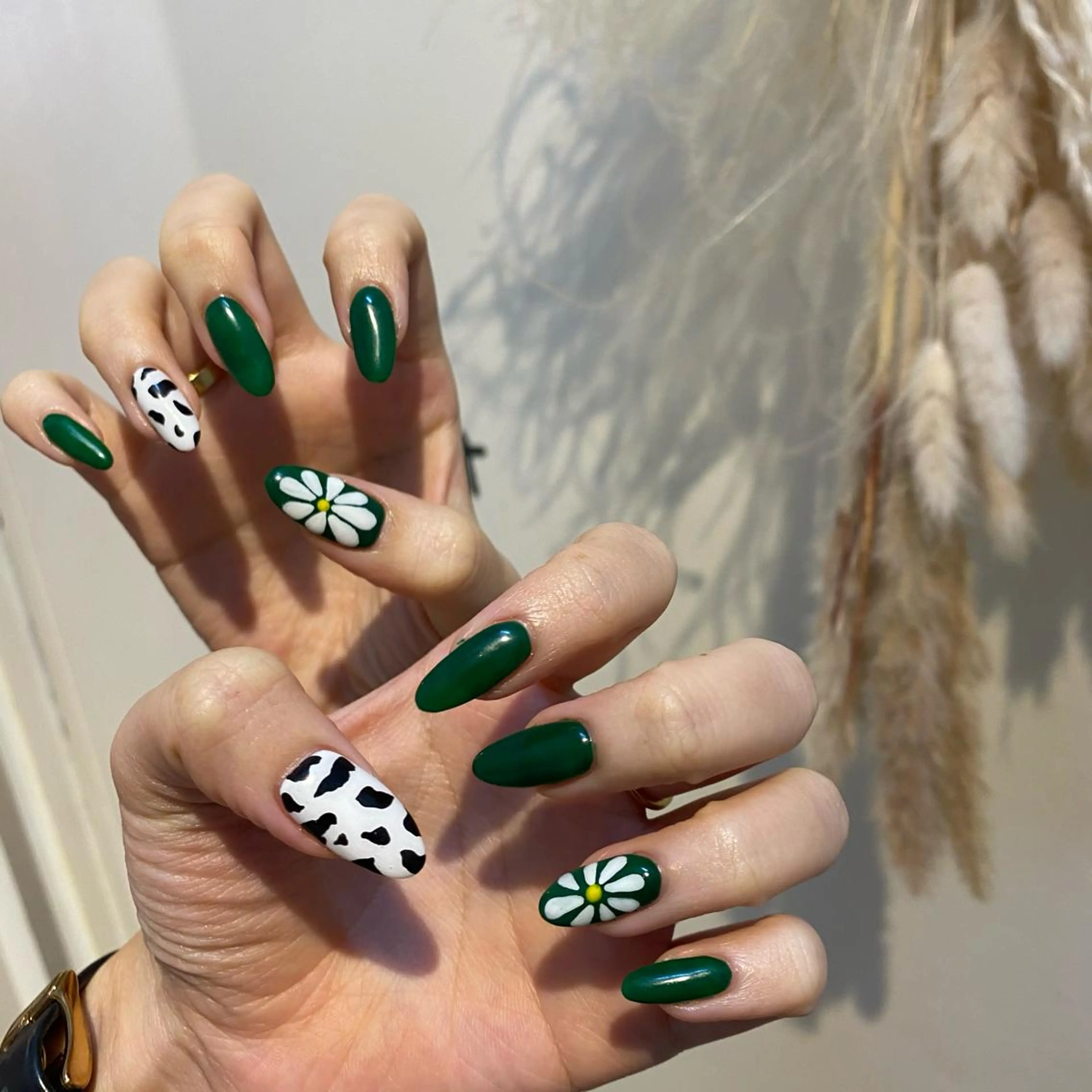 ネイル Sia中野新橋　店長 田中　優莉乃のヘアスタイル