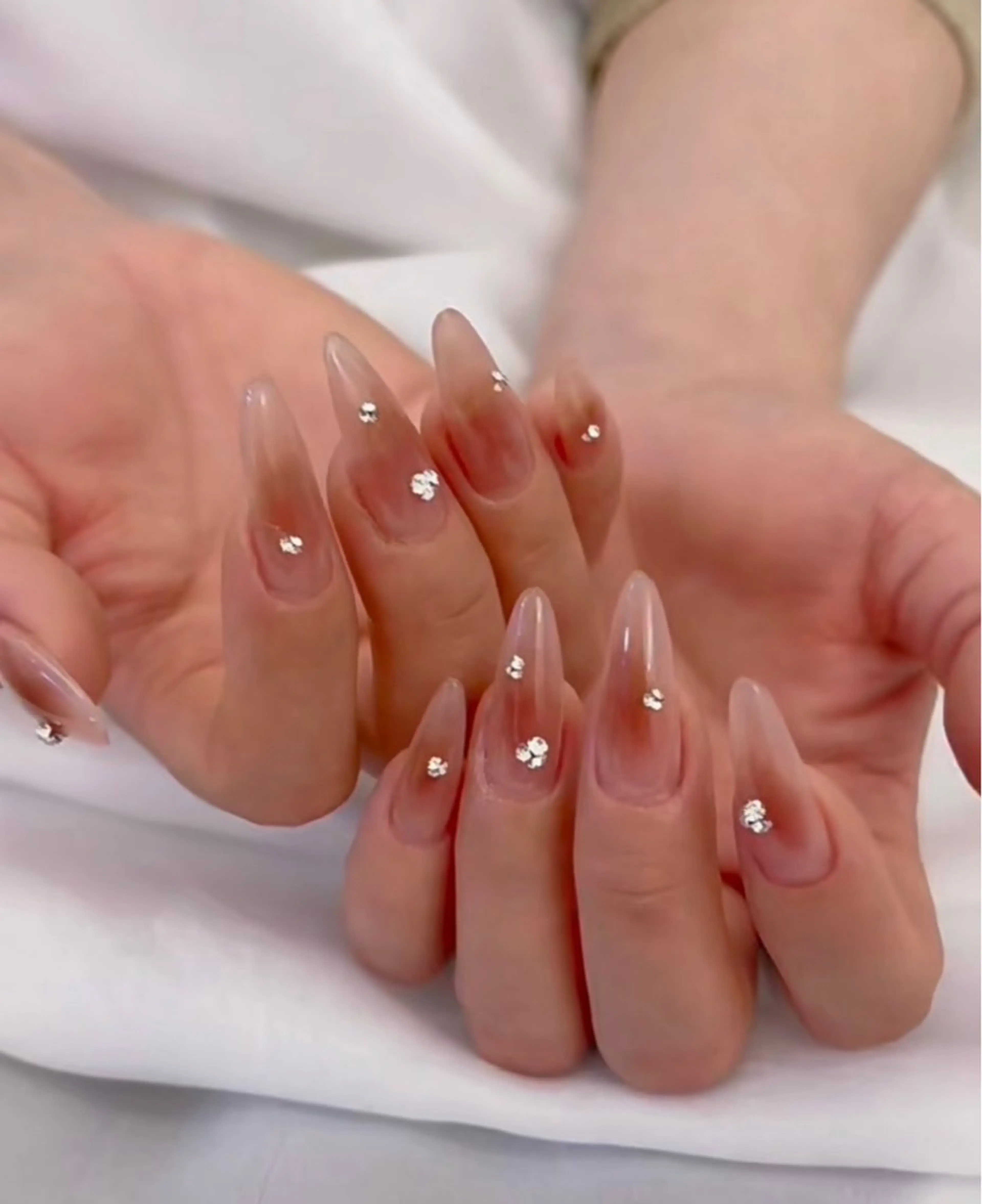ネイル ハンドネイル 🍑 momo_nailのネイルデザイン