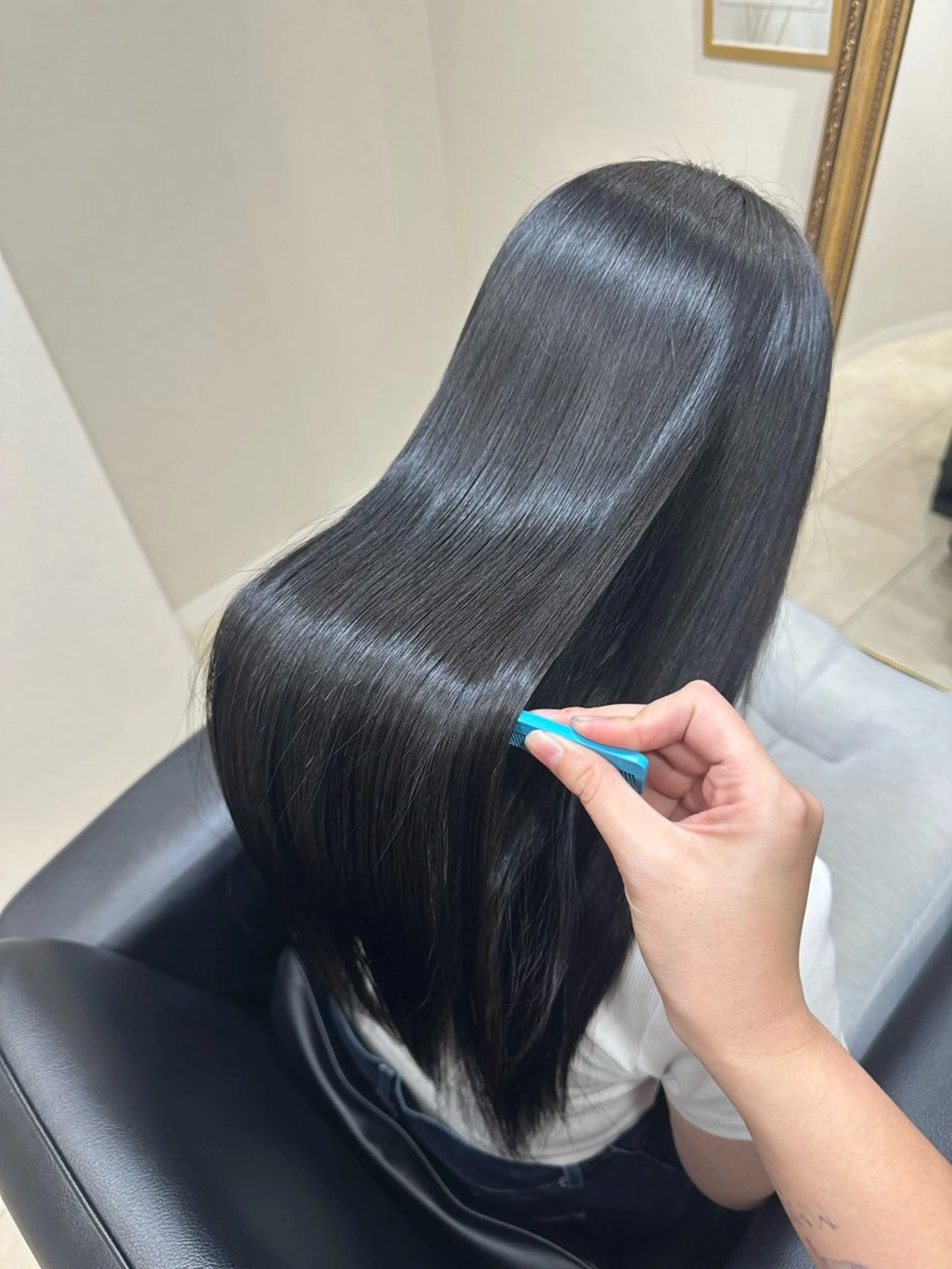 ロング カラー 中原 澪のヘアスタイル