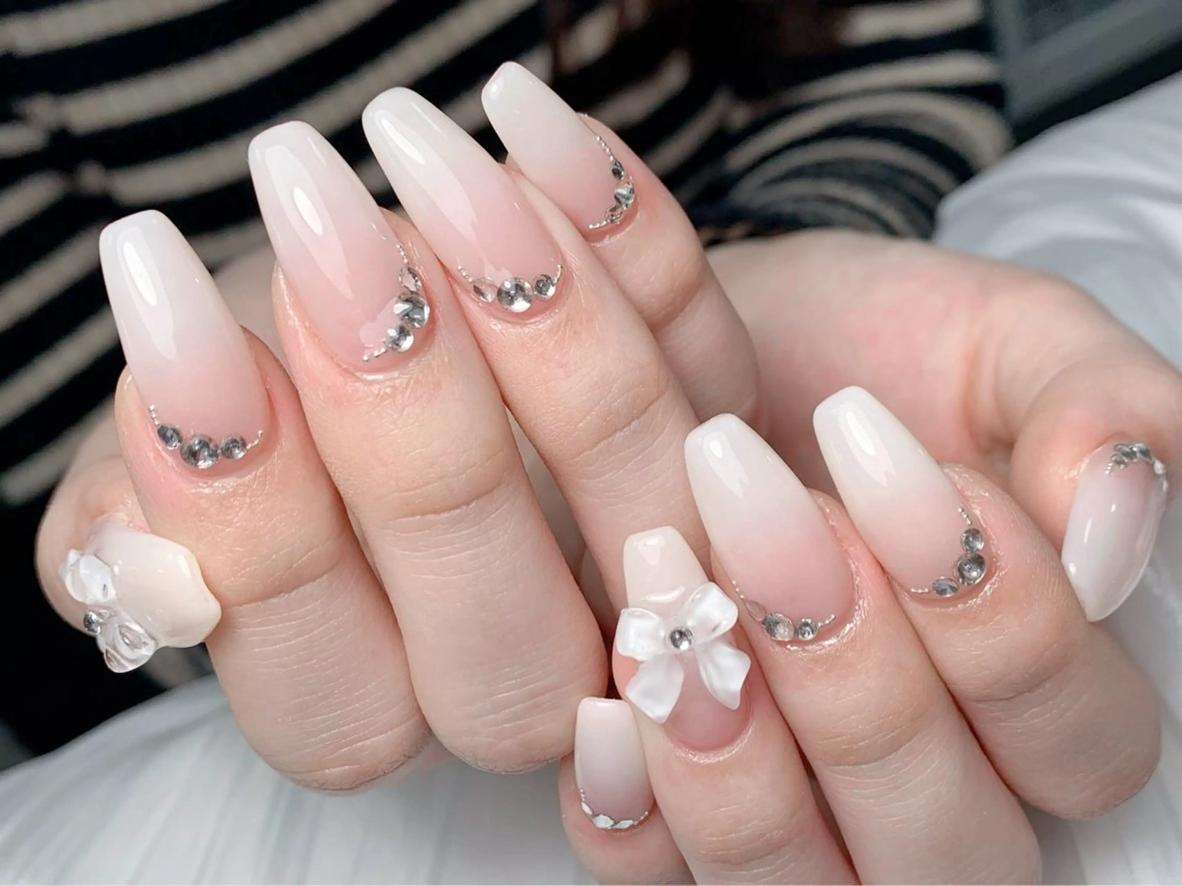 ネイル ハンドネイル ハンドケア 小林 凛のネイルデザイン