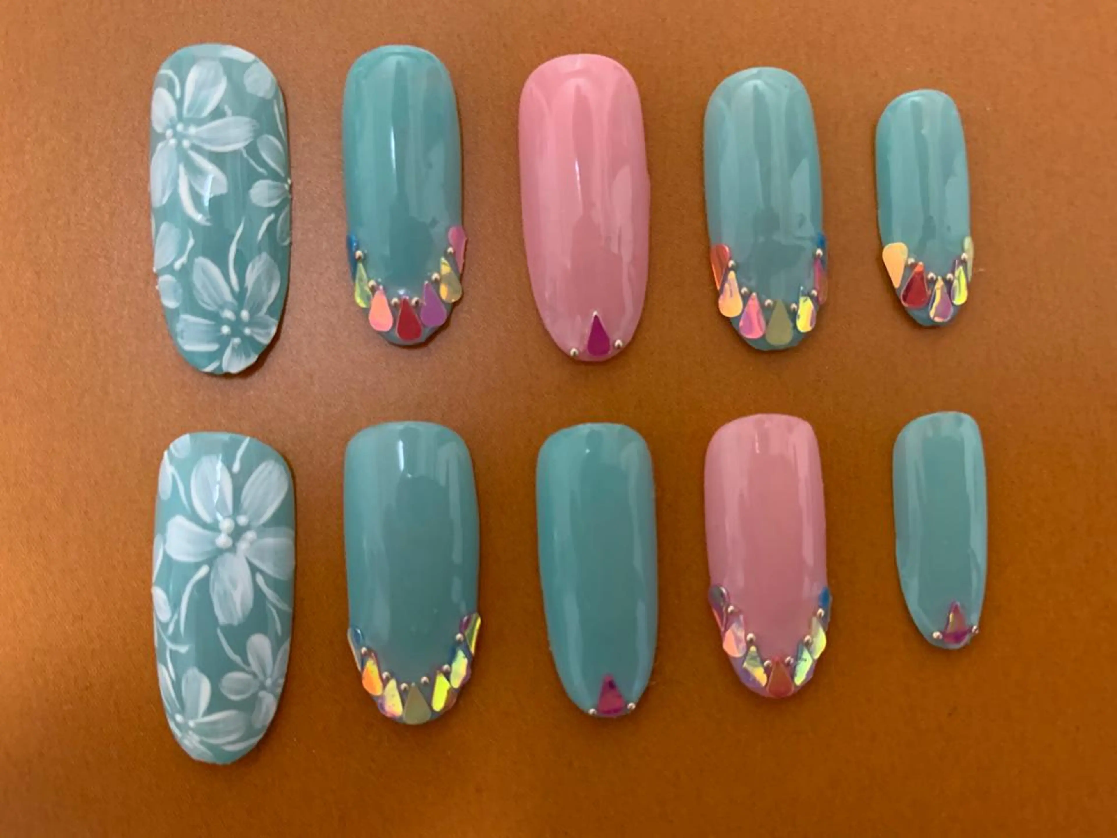 ネイル フラワーネイル フレンチネイル グリーン ロングネイル ピンク noheanail YONEDAのネイルデザイン