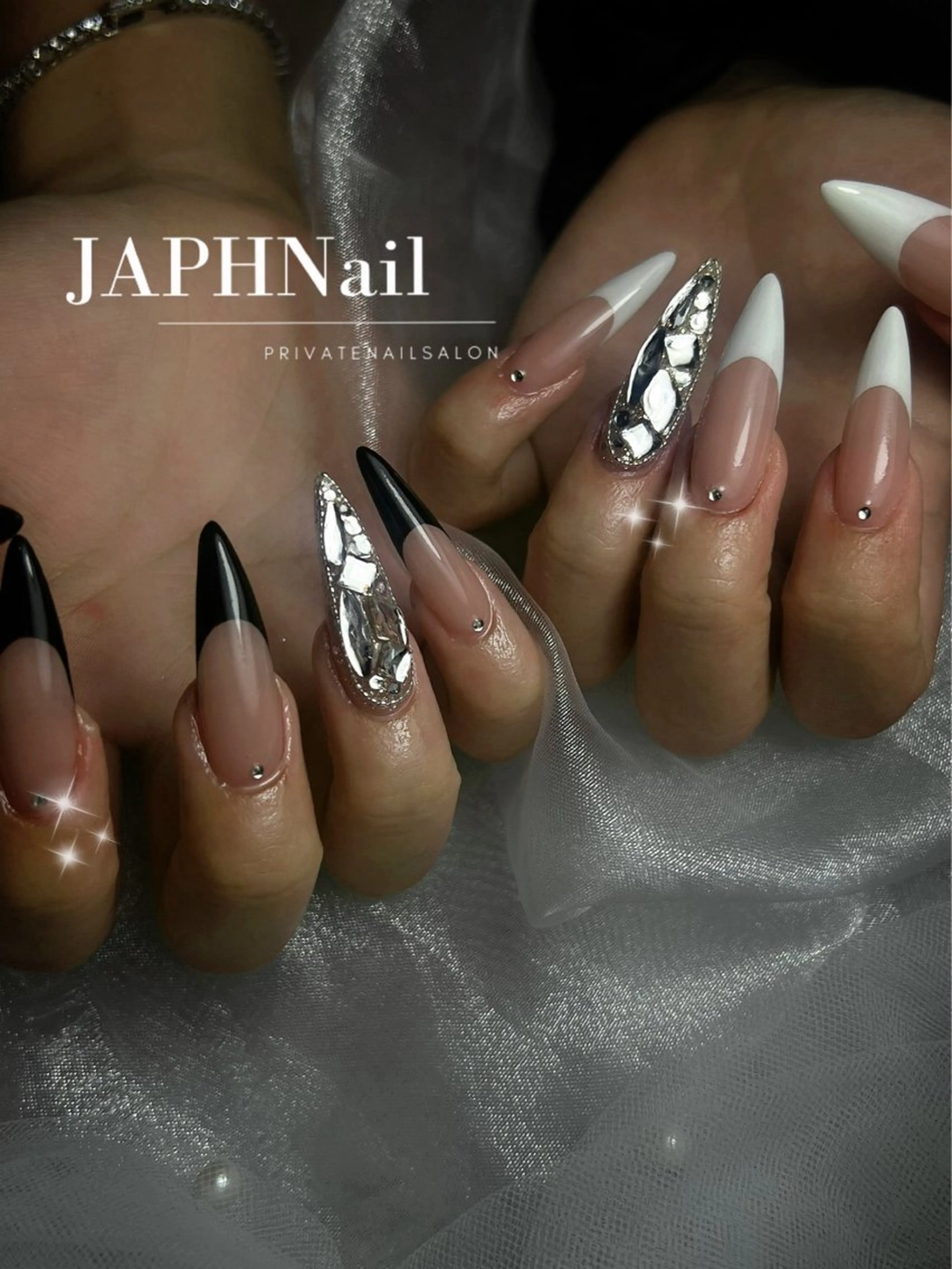 ネイル フラッシュネイル フレンチネイル ロングネイル マグネットネイル 持ち込み ハンドネイル NailSalon /JAPHのネイルデザイン